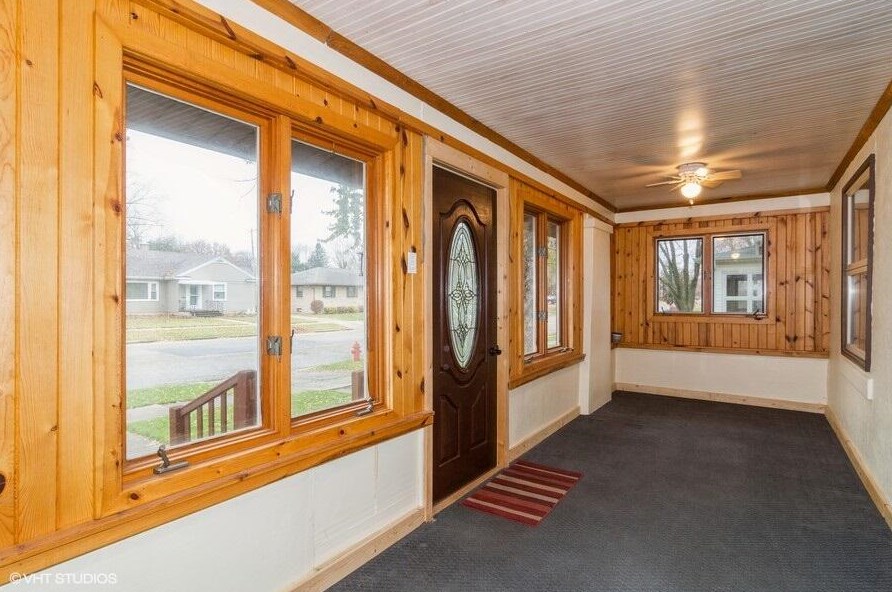 224 Grand Blvd, Mayville, WI 53050-1028