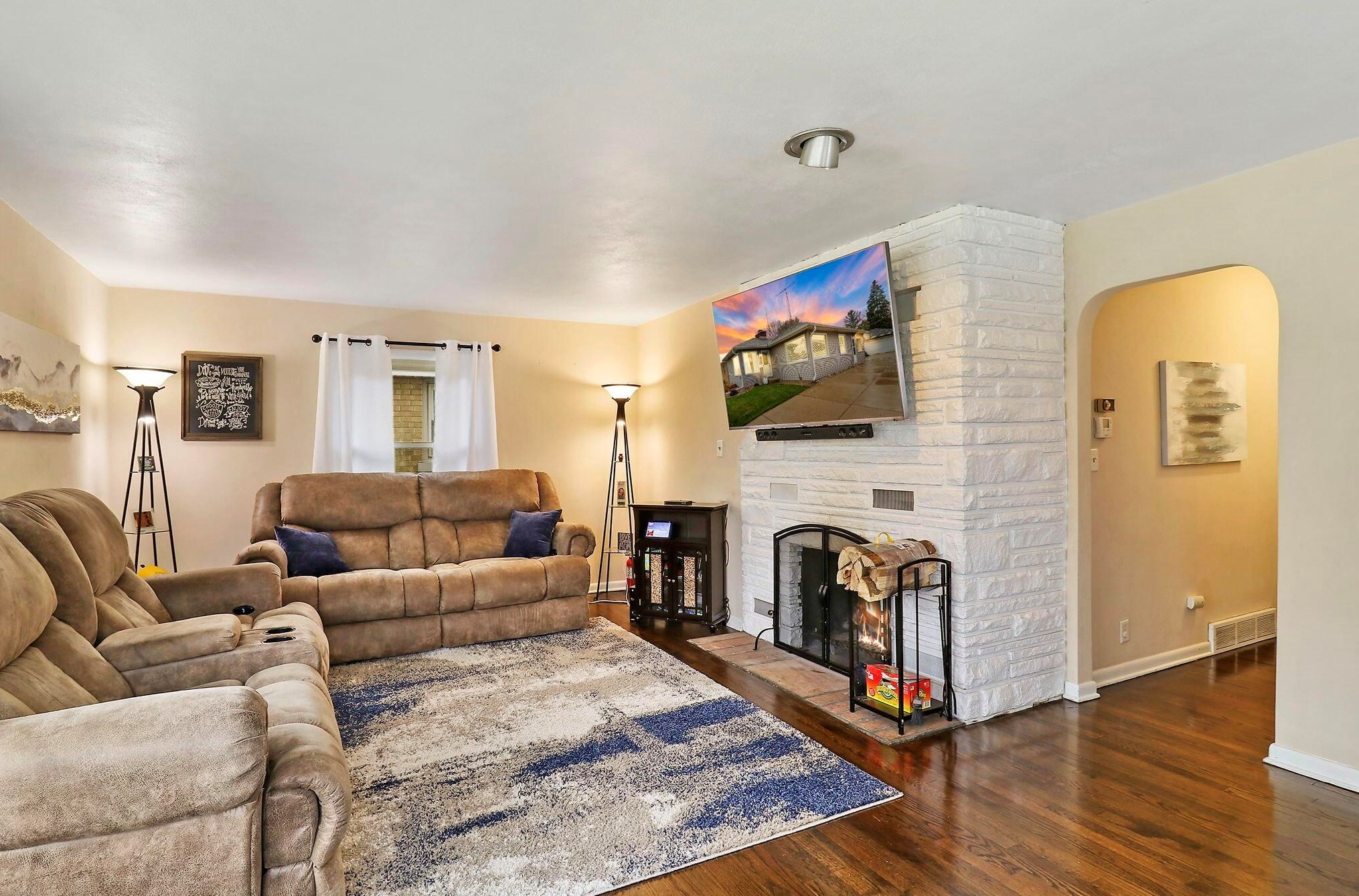 6022 47th Ave, Kenosha, WI 53142