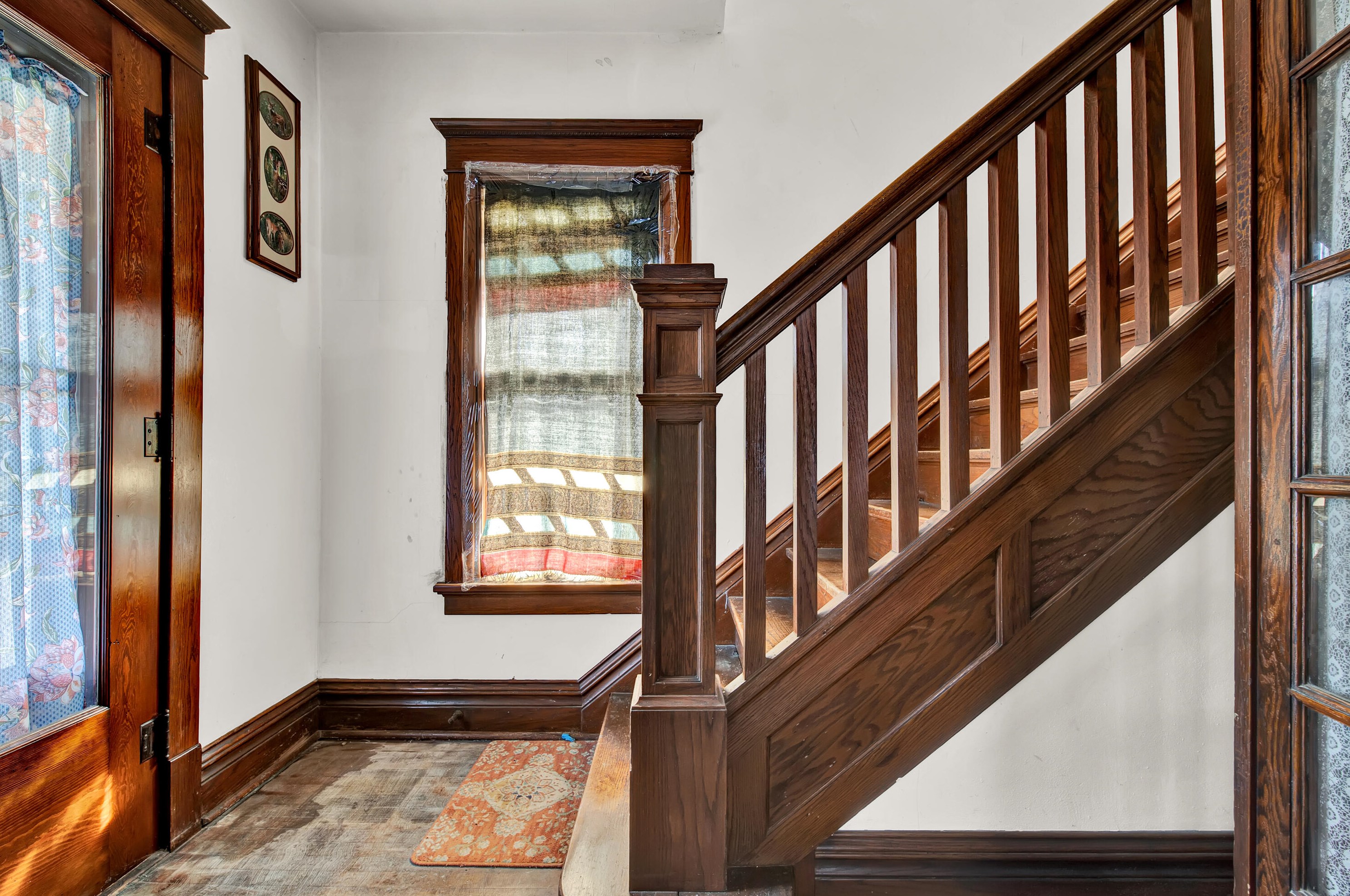 7195 River Dr, West Bend, WI 53090