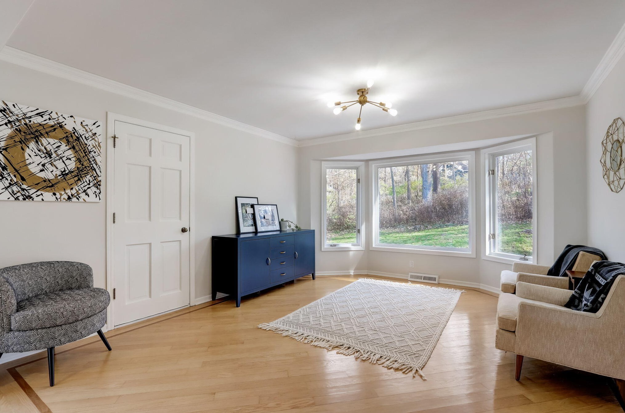 468 Garrison Ct, Delafield WI  53018-2033 exterior