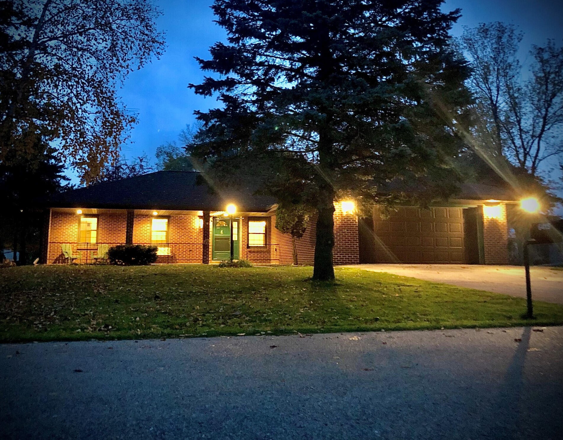 6415 Sunset Rd, Kohler, WI 53044-1015