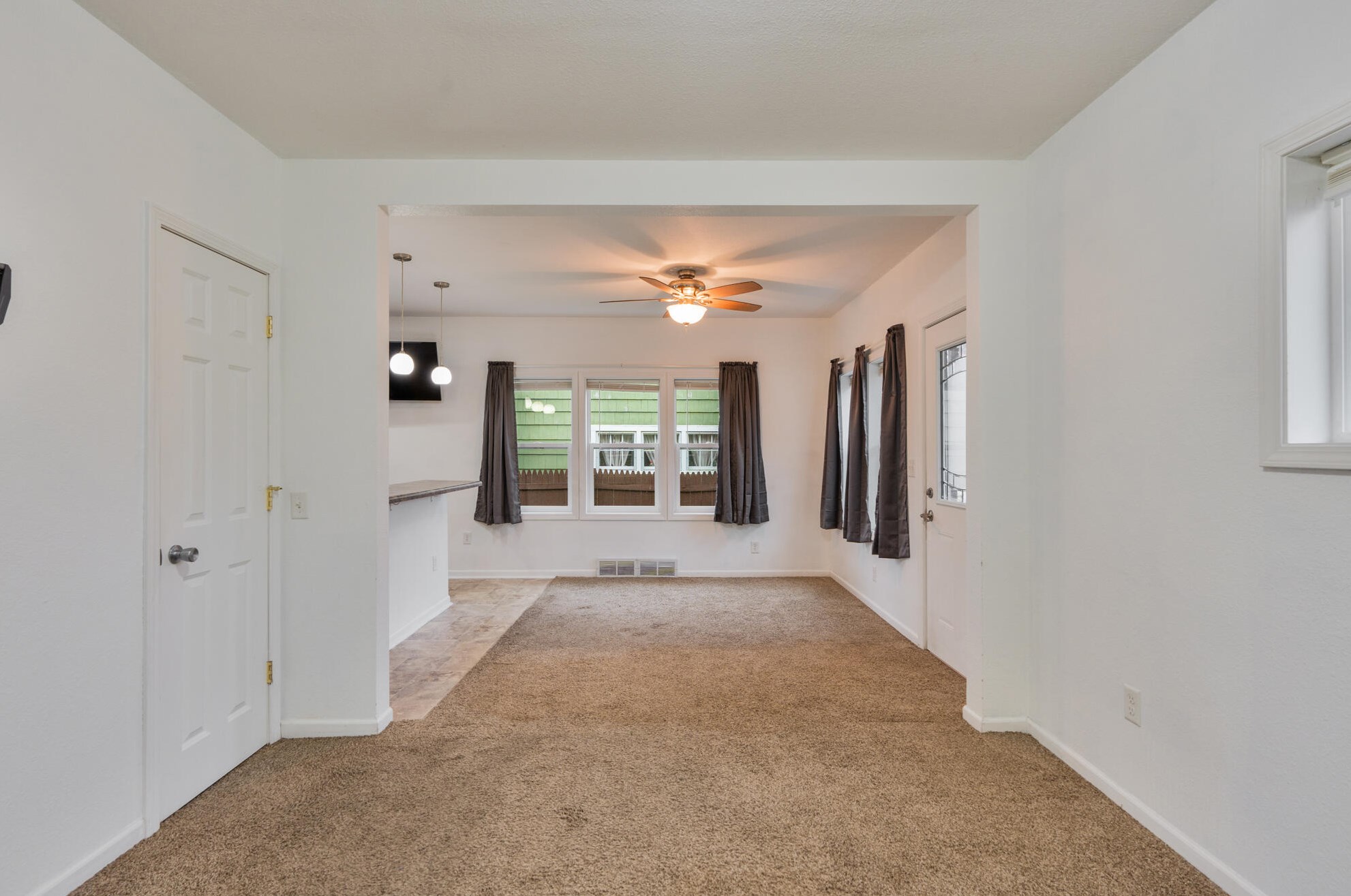 2531 Elizabeth St, Sheboygan WI  53083-4745 exterior