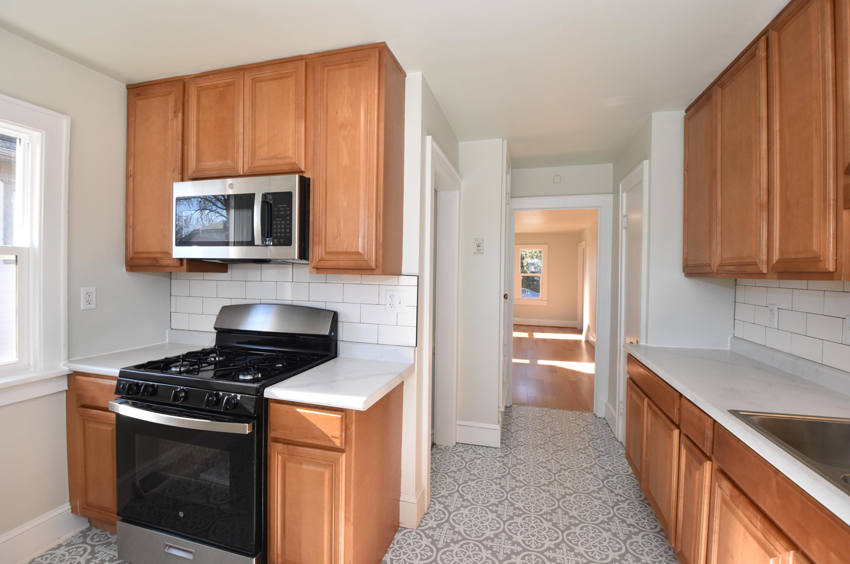 1515 Cleveland Ave, Racine WI  53405-3333 exterior