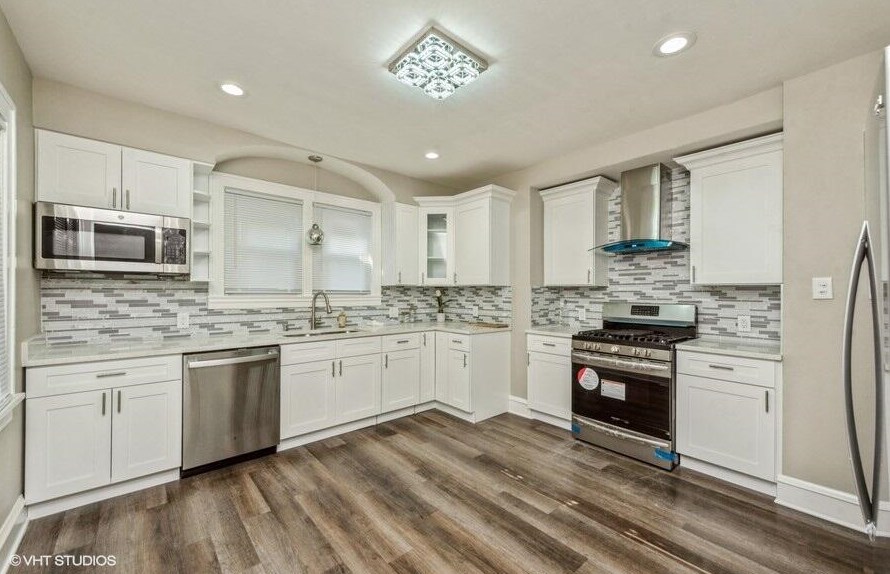 4187 22nd St, Milwaukee WI  53209-6735 exterior