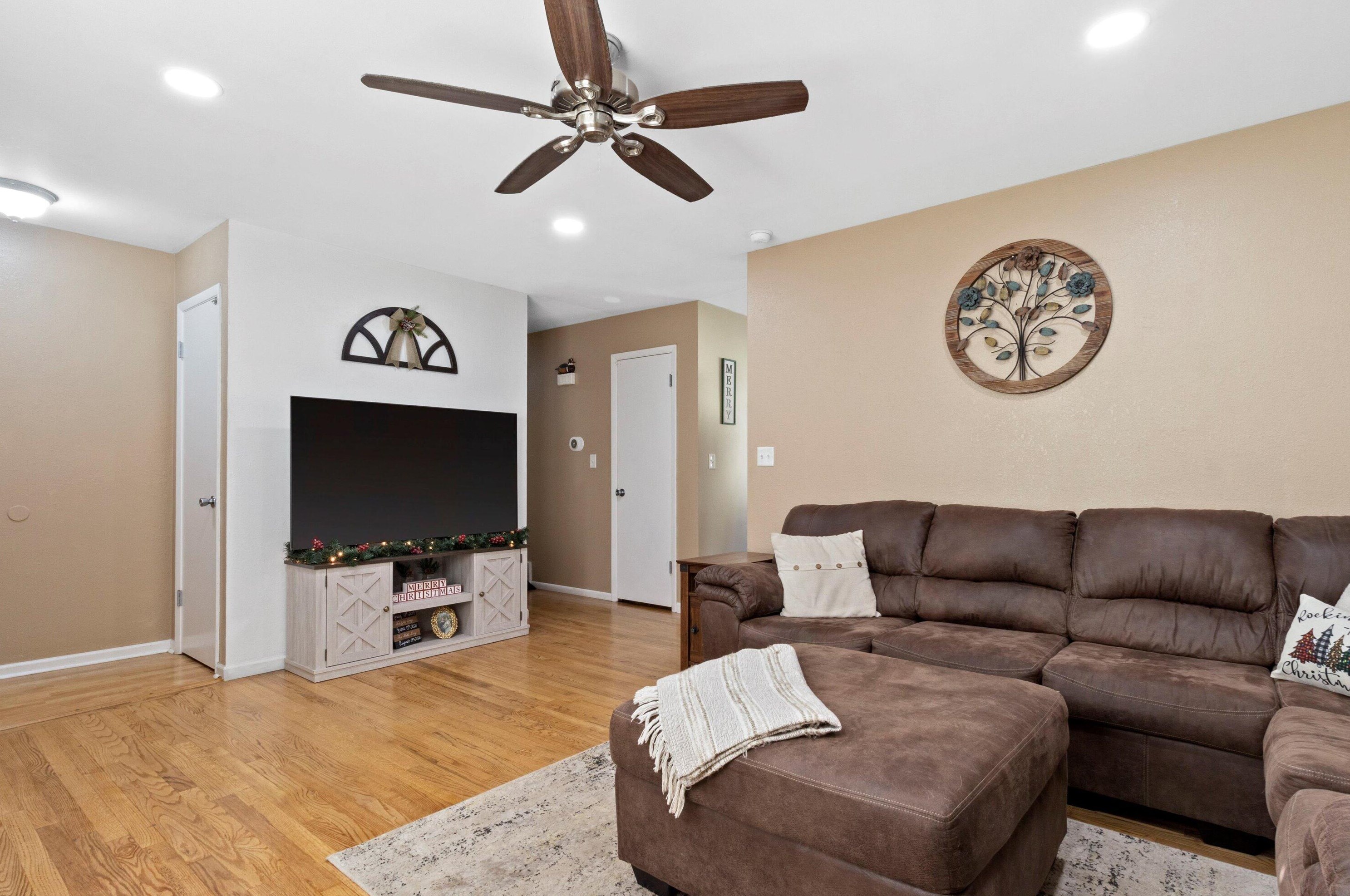 716 Chicory Rd, Lyons WI  53105-1616 exterior