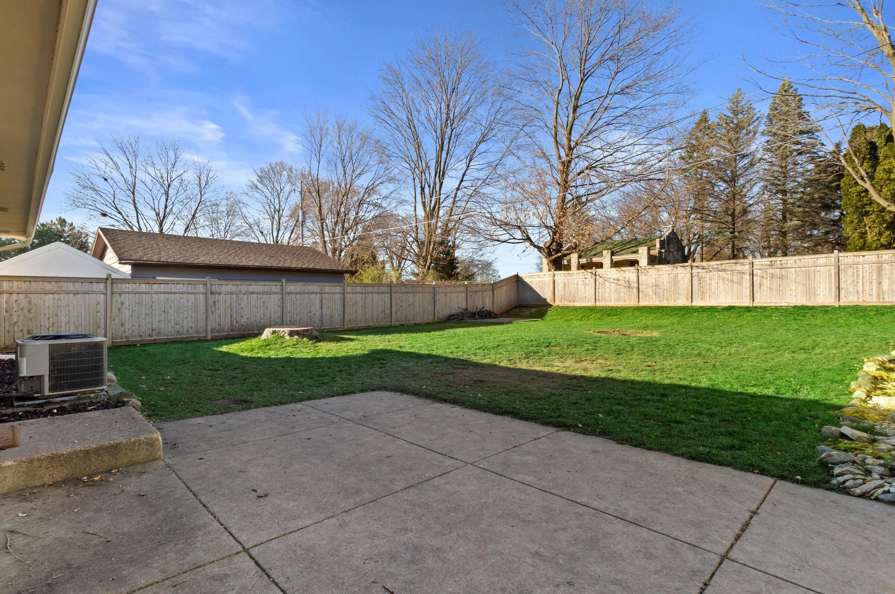 716 Chicory Rd, Lyons WI  53105-1616 exterior
