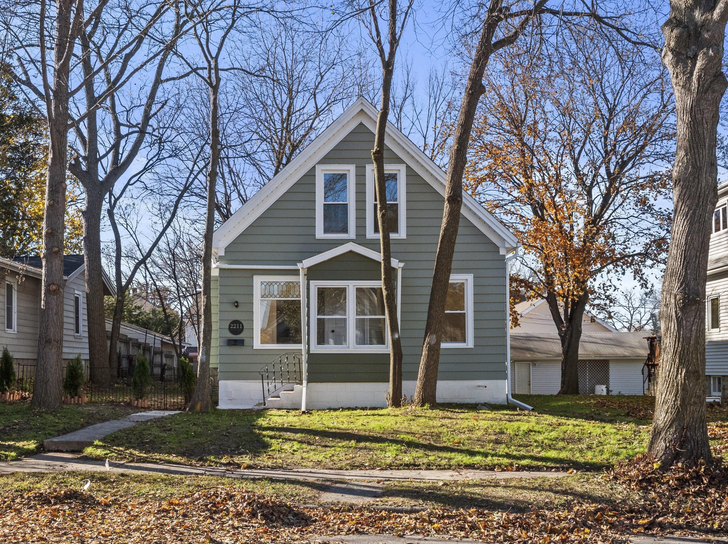 2211 S 78th St, Milwaukee, WI 53219