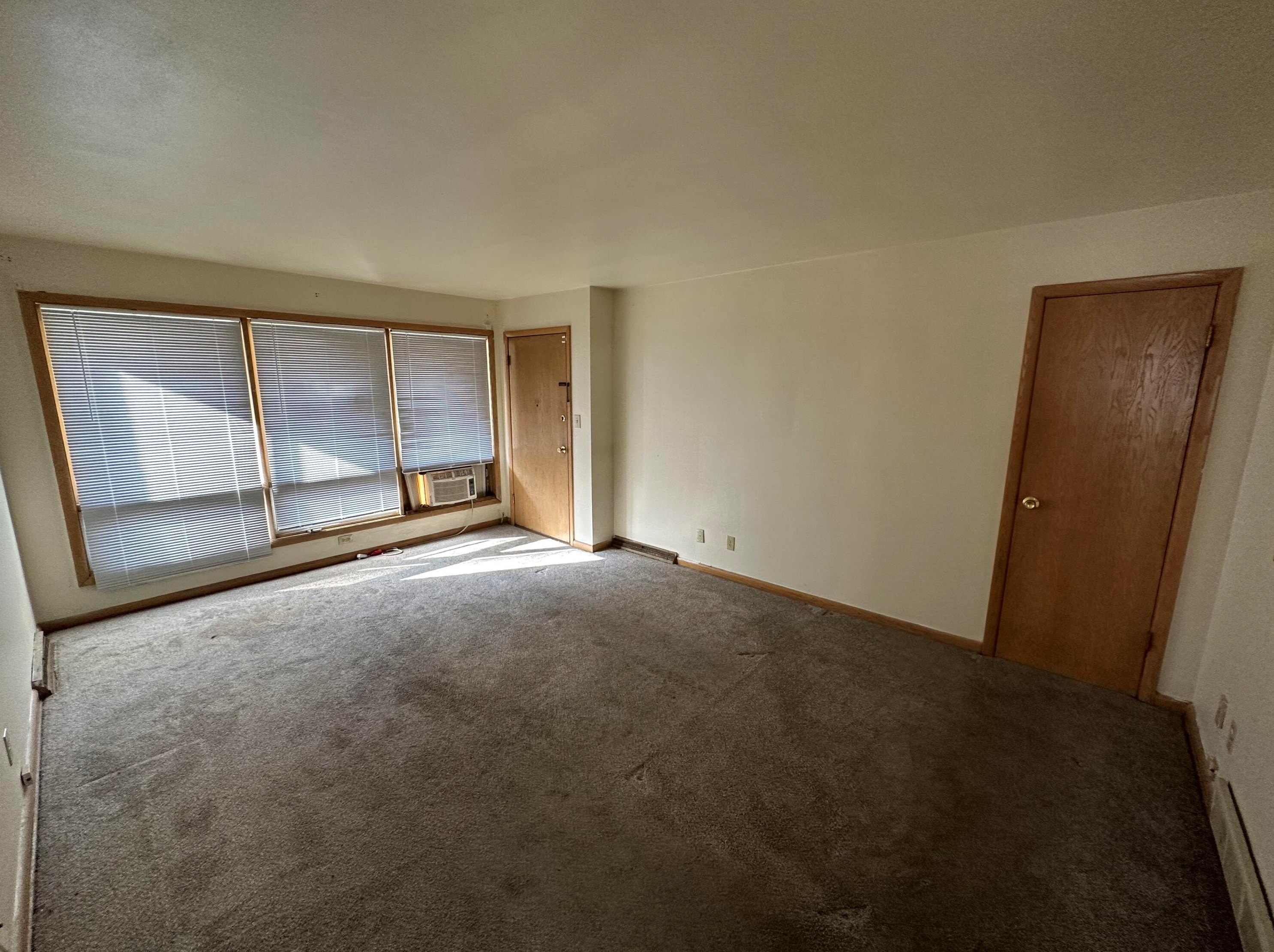 4130 N 91st St, Milwaukee, WI 53222
