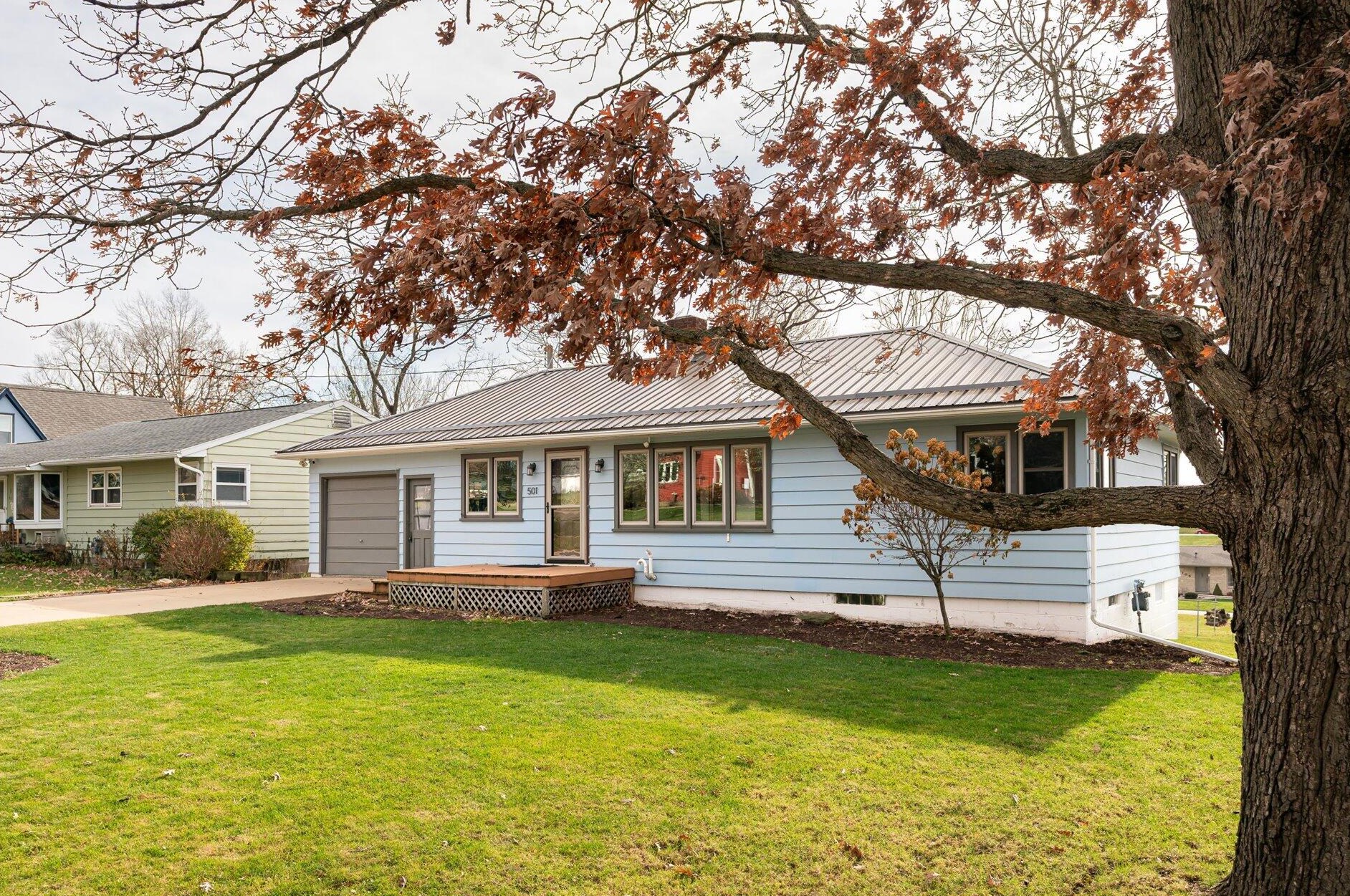 501 State St, Westby, WI 54667-1246