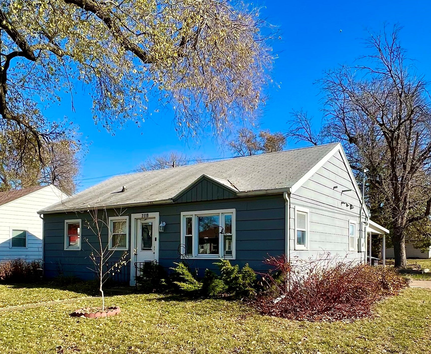 2119 East Ave, La Crosse, WI 54601