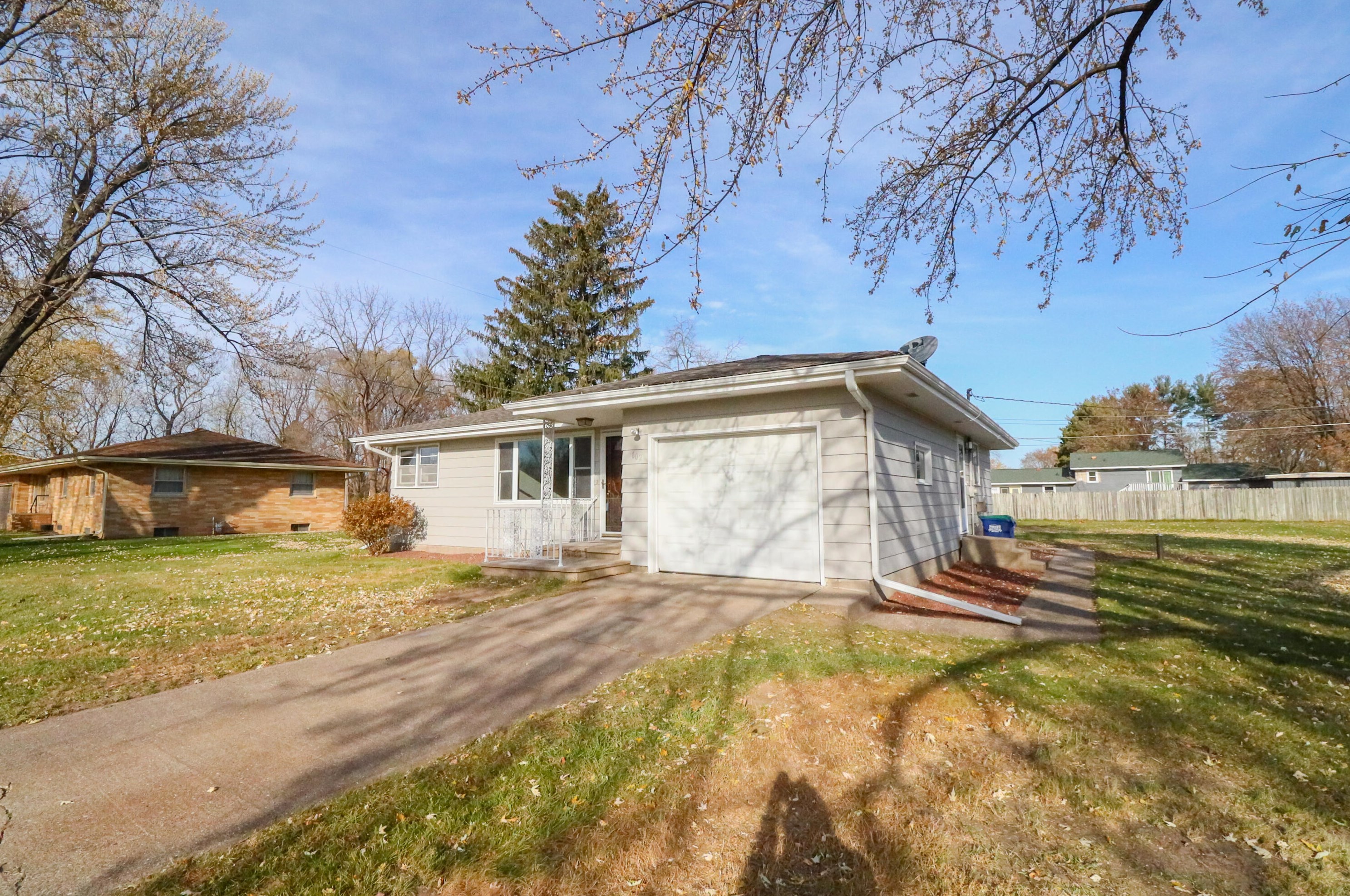 602 Dauphin St, La Crosse, WI 54603
