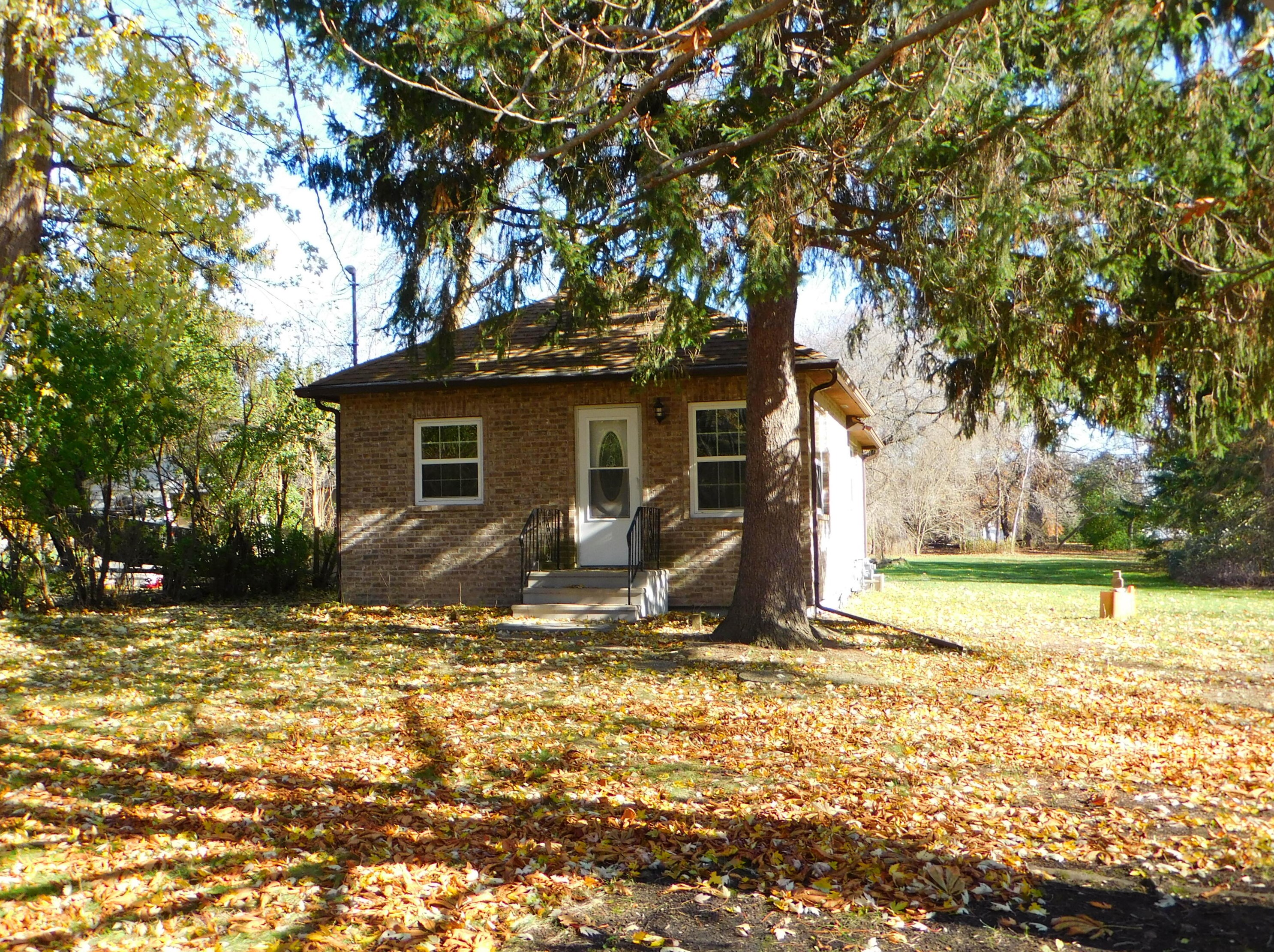 10223 29th Ave, Kenosha, WI 53158