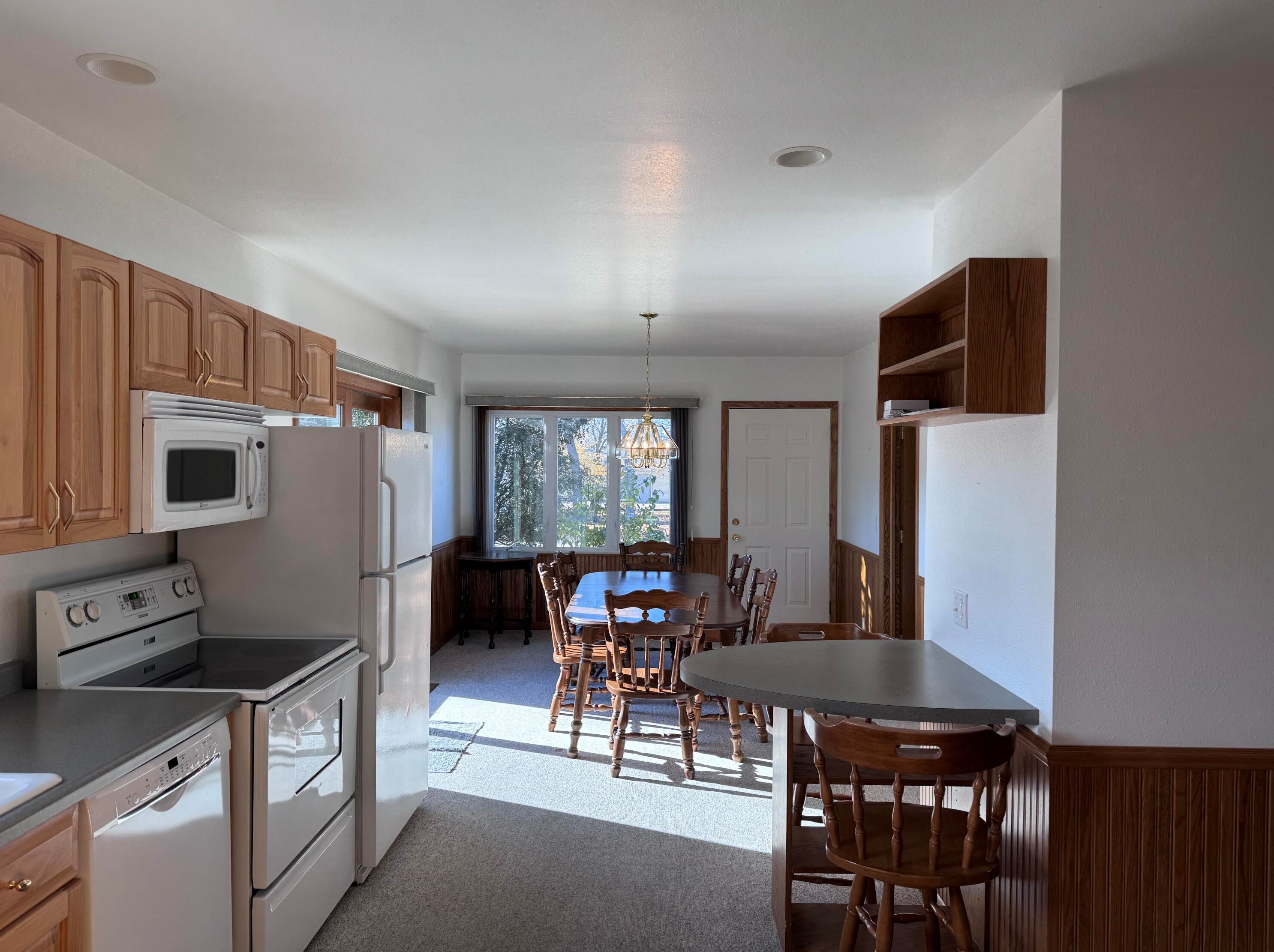2819 Lincoln Ave, Two Rivers, WI 54241-2344