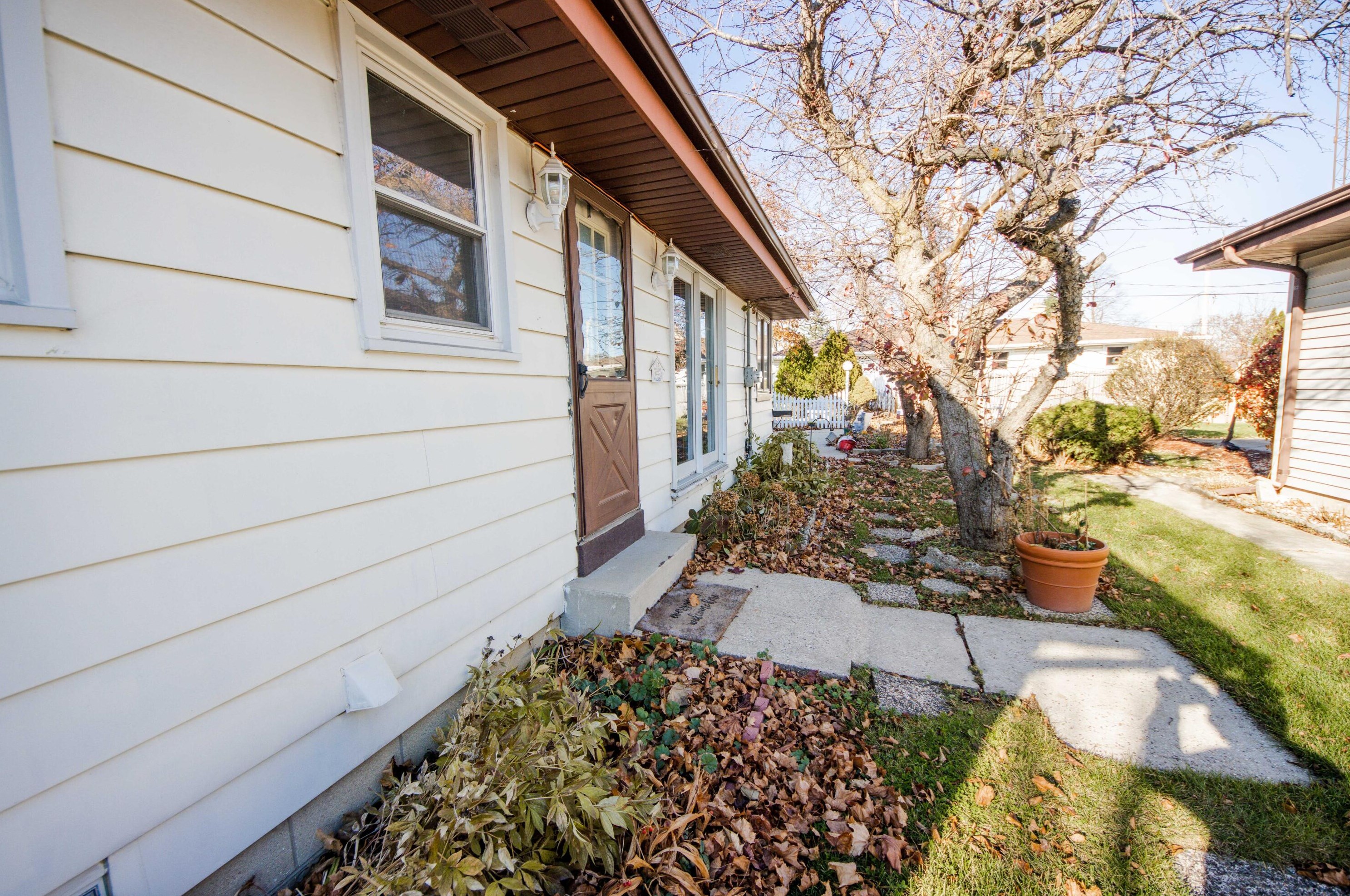 2315 29 Ave, Kenosha WI 53140-4845 exterior