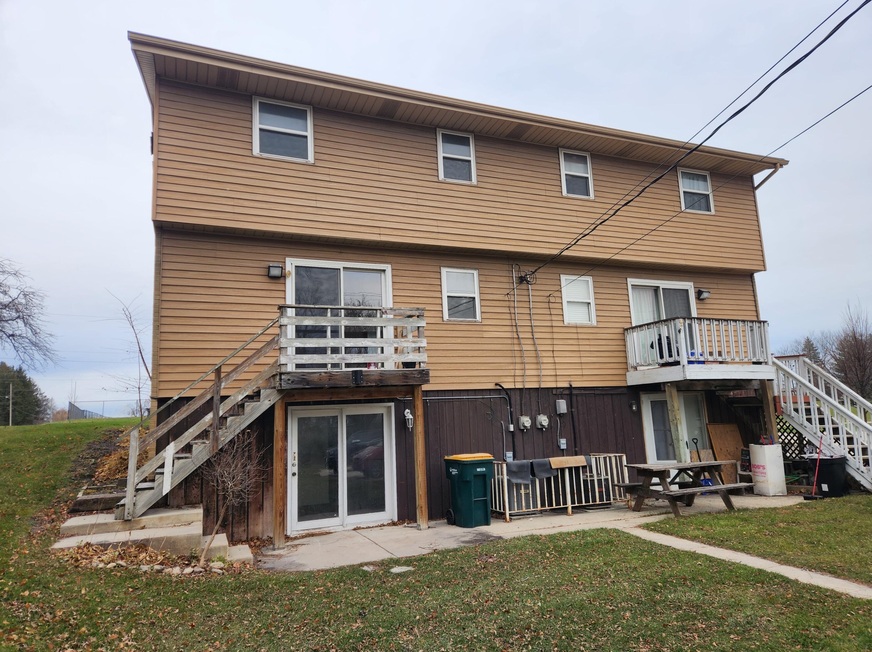 221 E Market St #223, Lyons, WI 53105