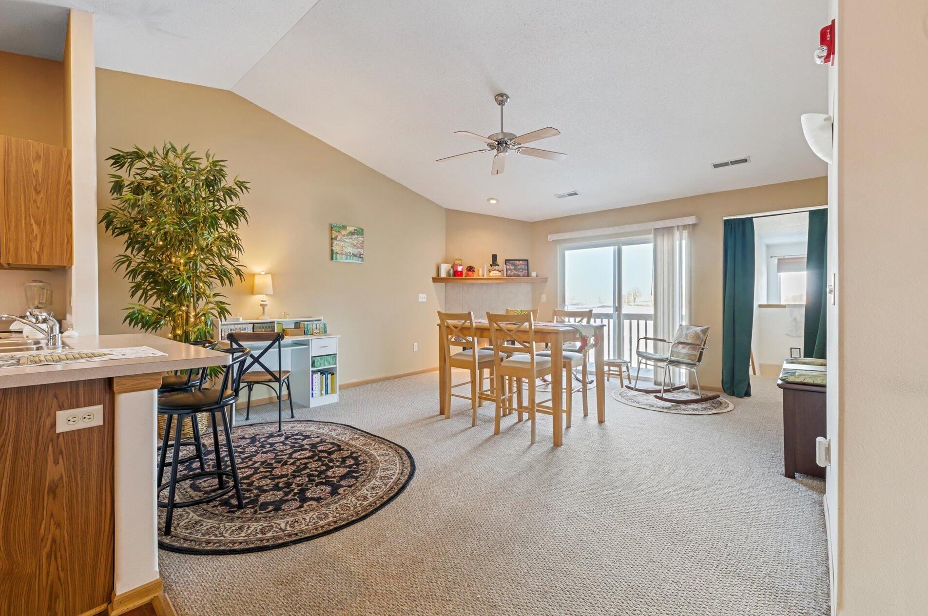 338 Brookside Dr, Mayville, WI 53050-2853
