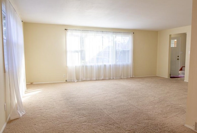 3420 S 12th Pl, Sheboygan, WI 53081