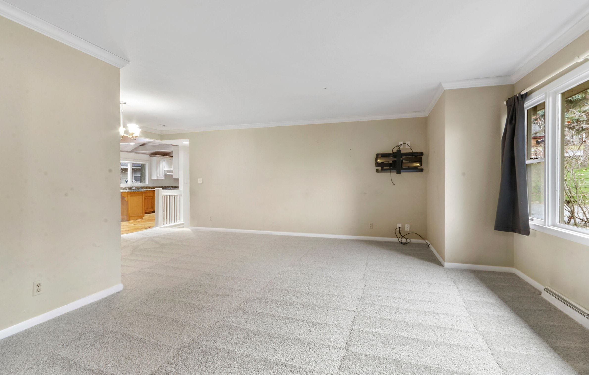 635 Upper Brookwood Dr, Fontana WI  53125-1807 exterior