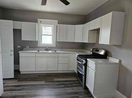 1429 10th St, Racine, WI 53403-1705