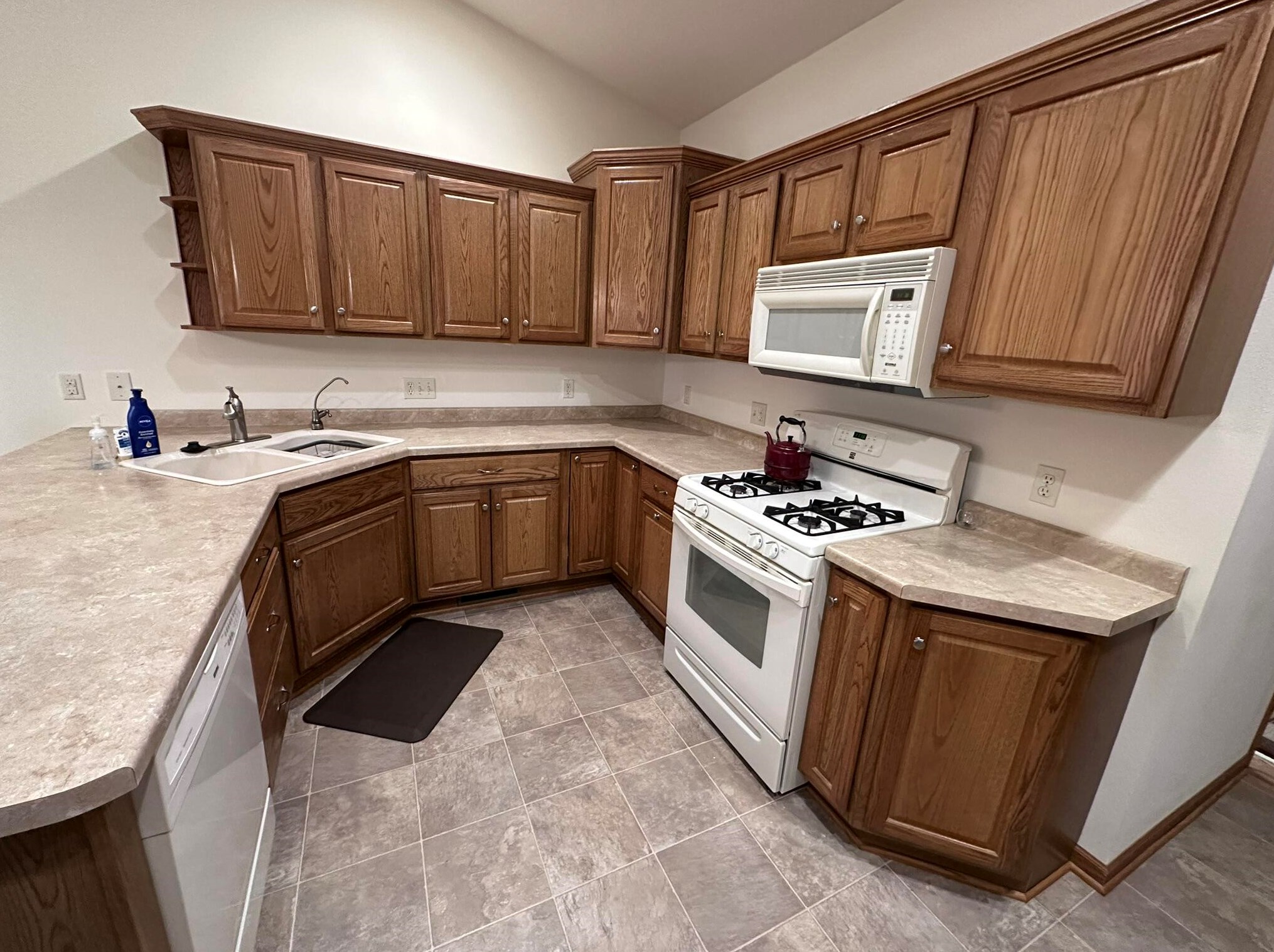 1669 Settlement Trl, Sheboygan, WI 53081-5087