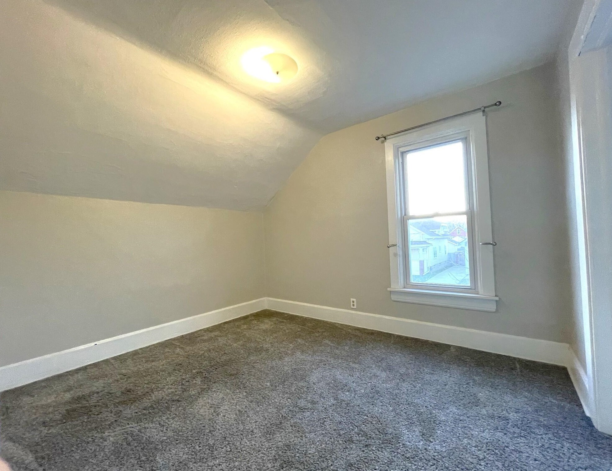 1329 Monroe Ave, Racine WI  53405-2838 exterior