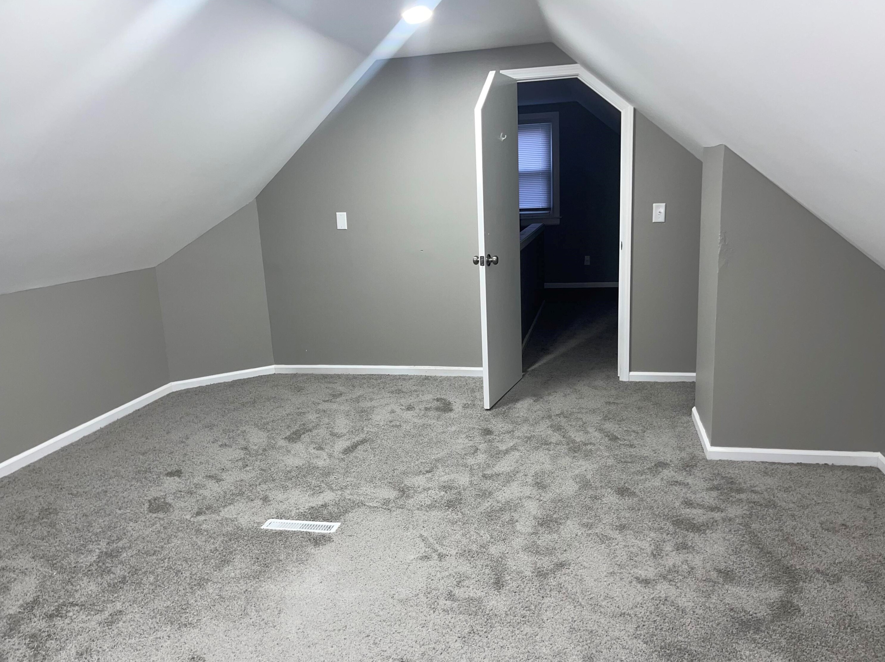 5001 64th St, Milwaukee WI  53218-4025 exterior