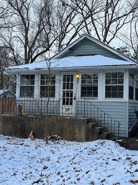 802 Hickory Rd, Twin Lakes, WI 53181