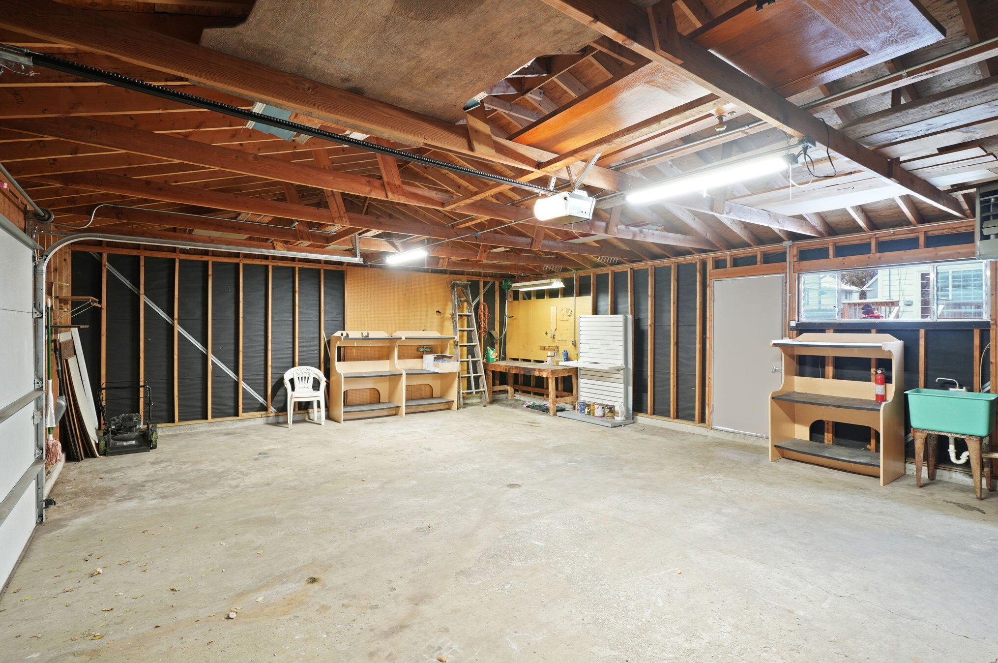 1241 Blaine Ave, Racine WI 53405-2912 exterior