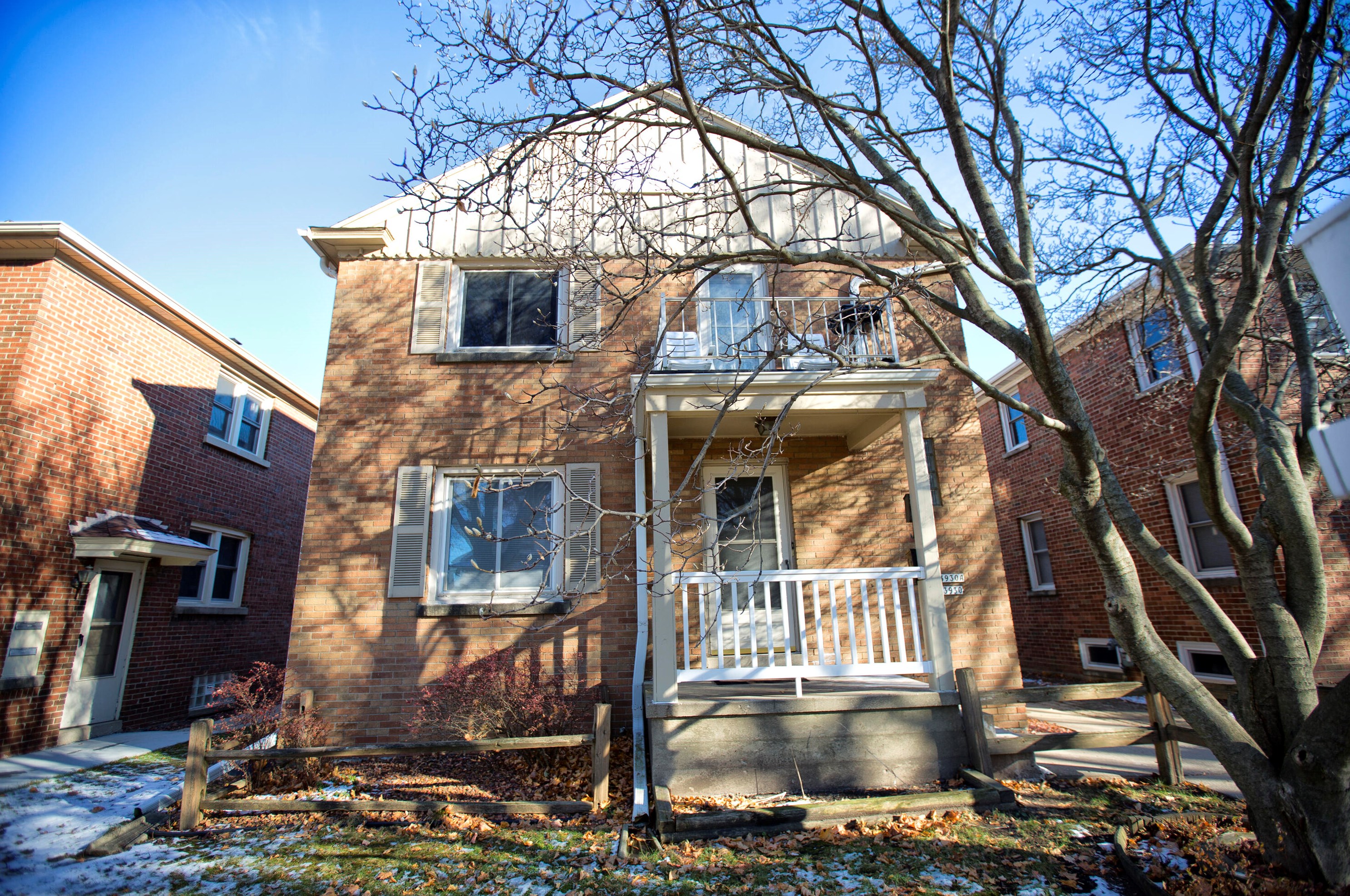 3930 2nd St, Milwaukee, WI 53212-1107