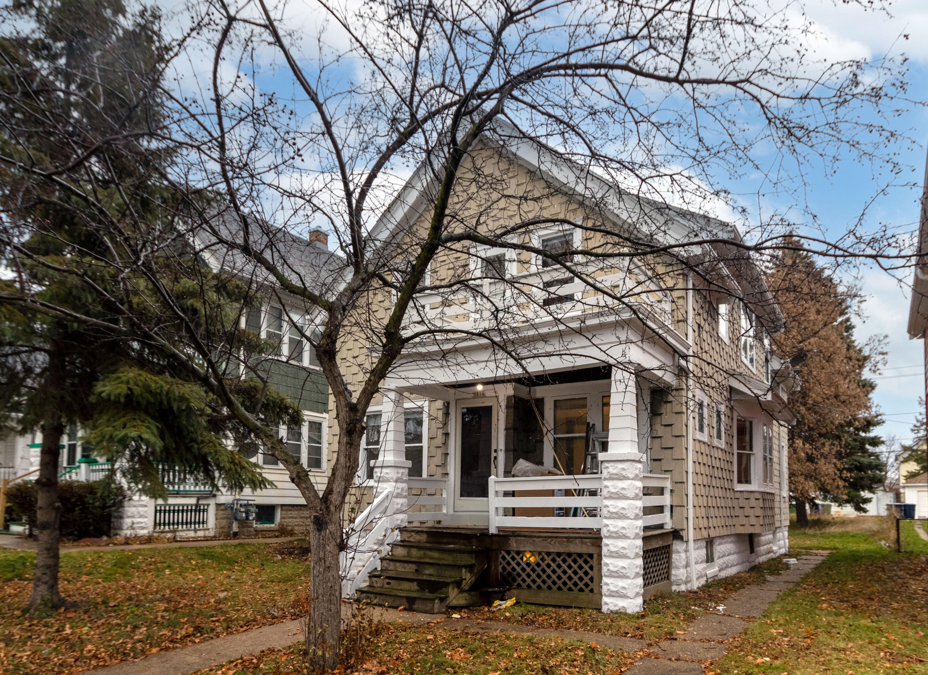 3816 24th Pl, Milwaukee, WI 53206-1419