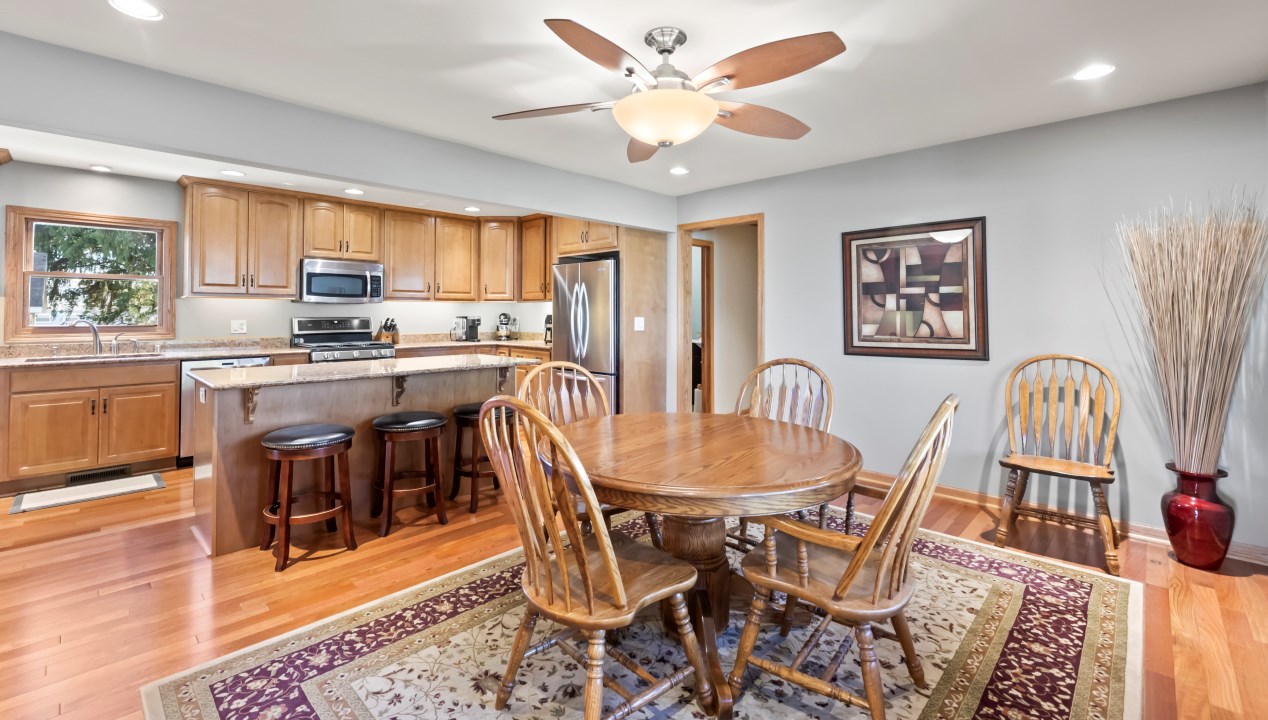 232 Highland St, Wales, WI 53183