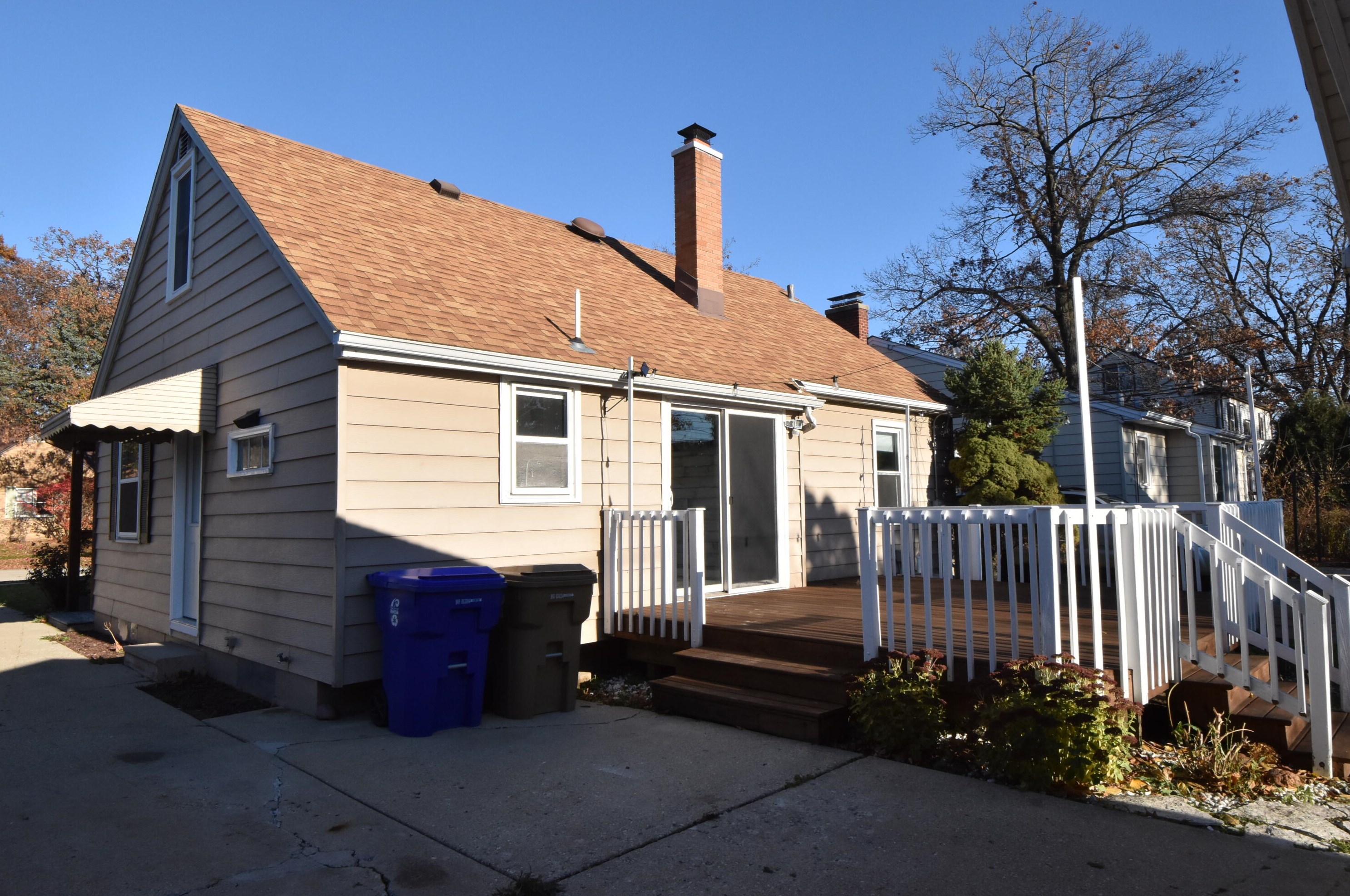 4419 Harding Rd, Kenosha, WI 53142