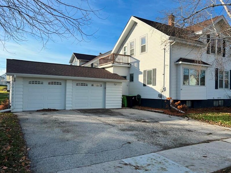 303 Chicago St, Kiel WI  53042-1114 exterior
