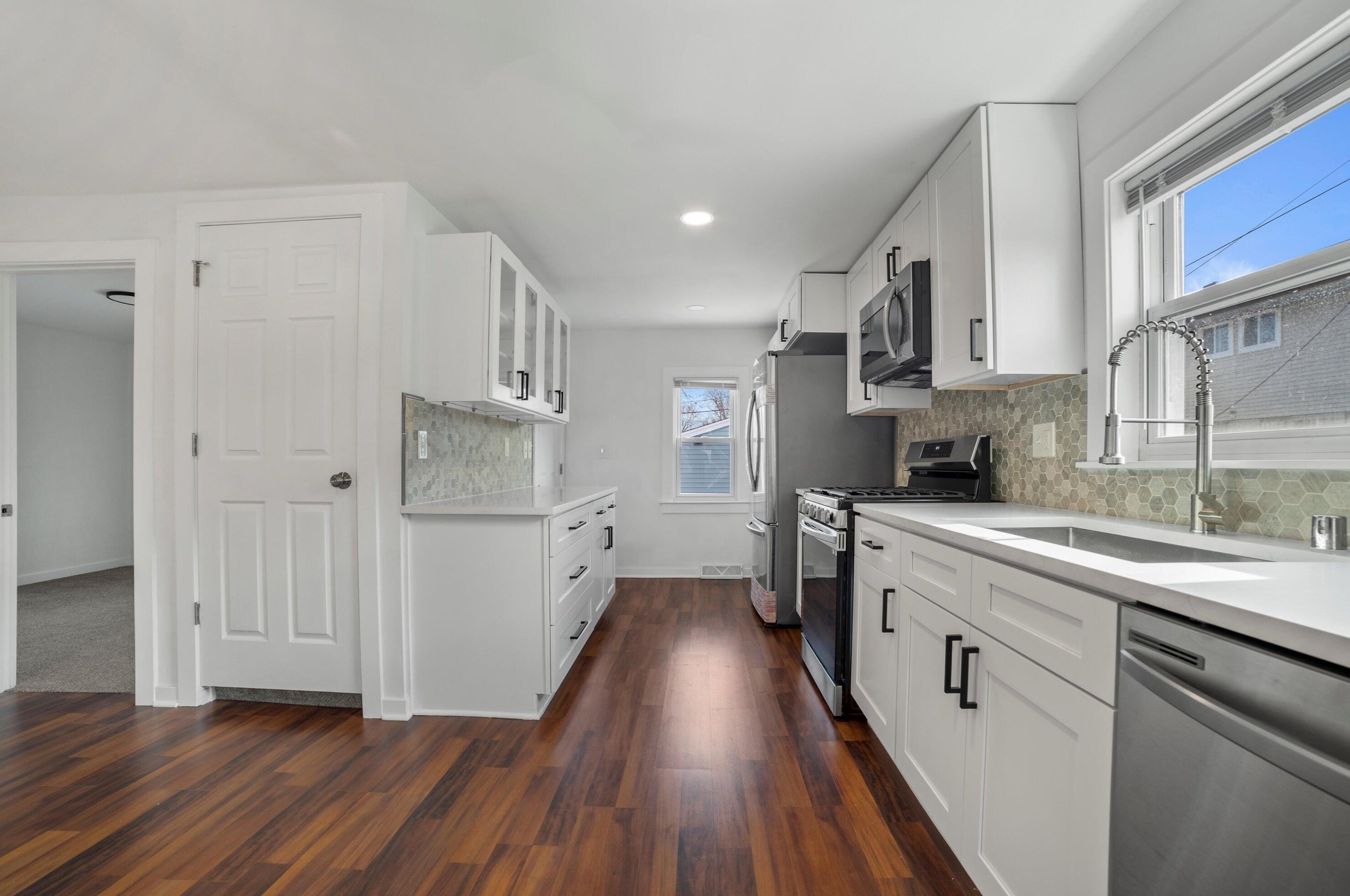 5348 91, Milwaukee WI 53224-5304 exterior