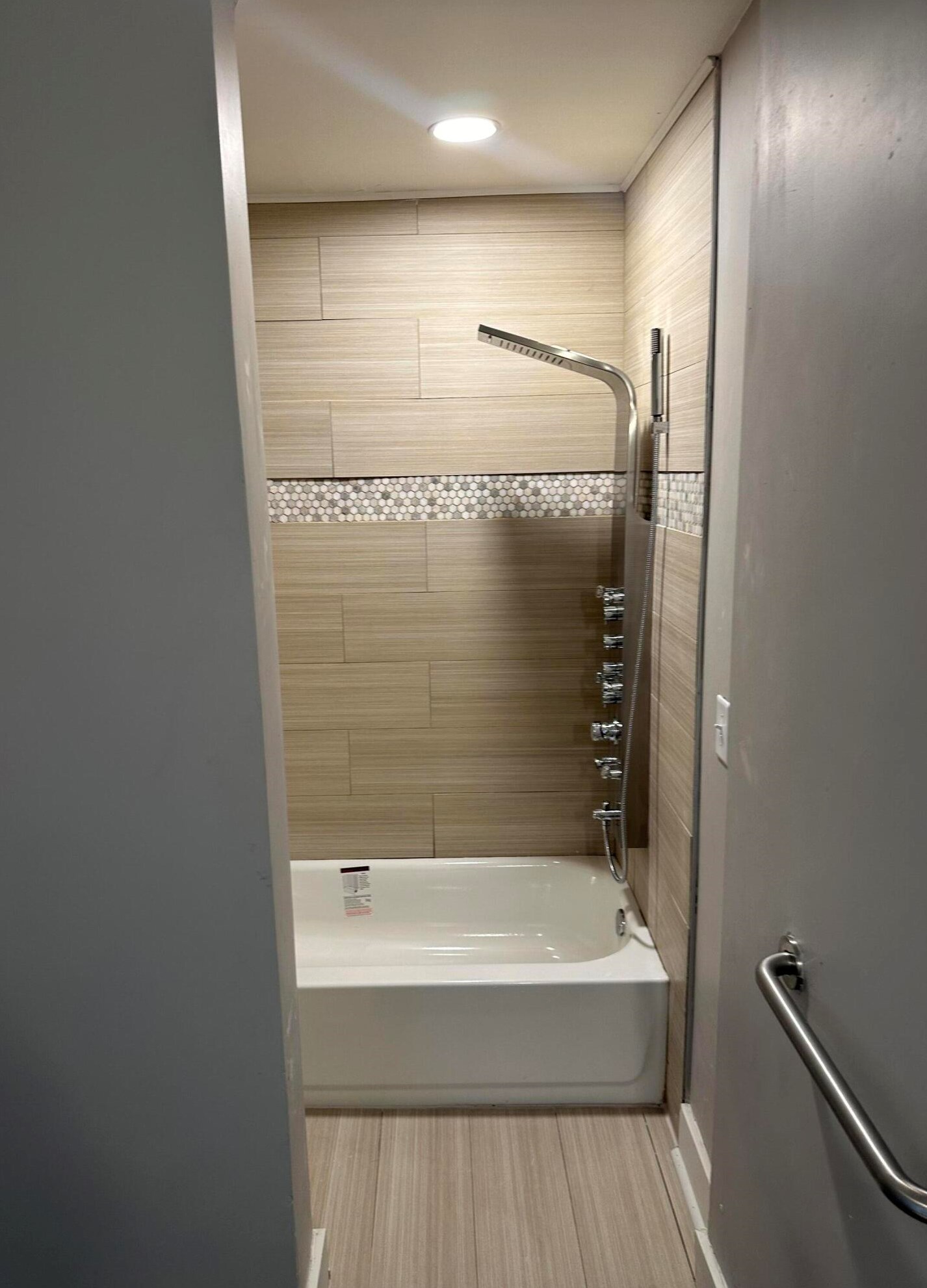 1930 Mckinley Ave, Milwaukee WI 53205-2034 exterior