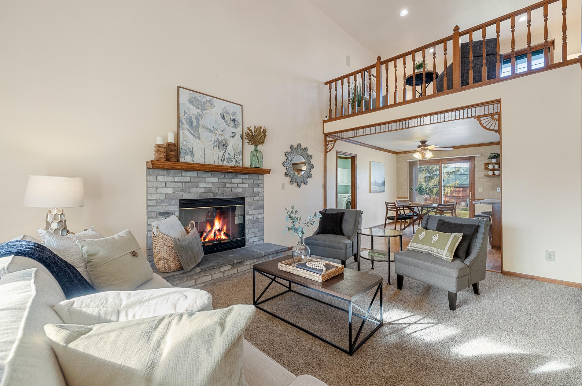 610 W Fairhurst Ln, Saukville, WI 53080