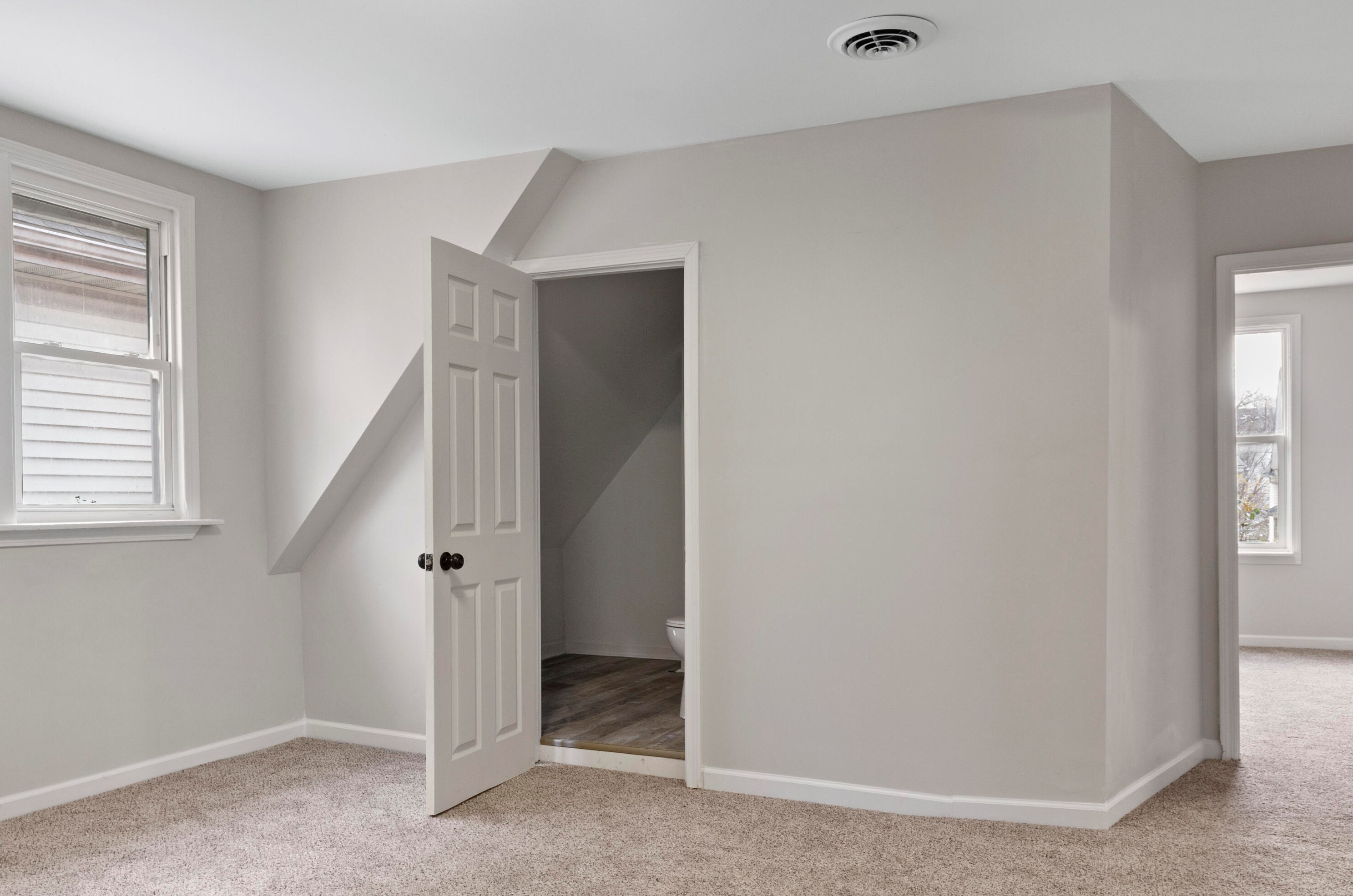 2558 37, Milwaukee WI 53210-3047 exterior