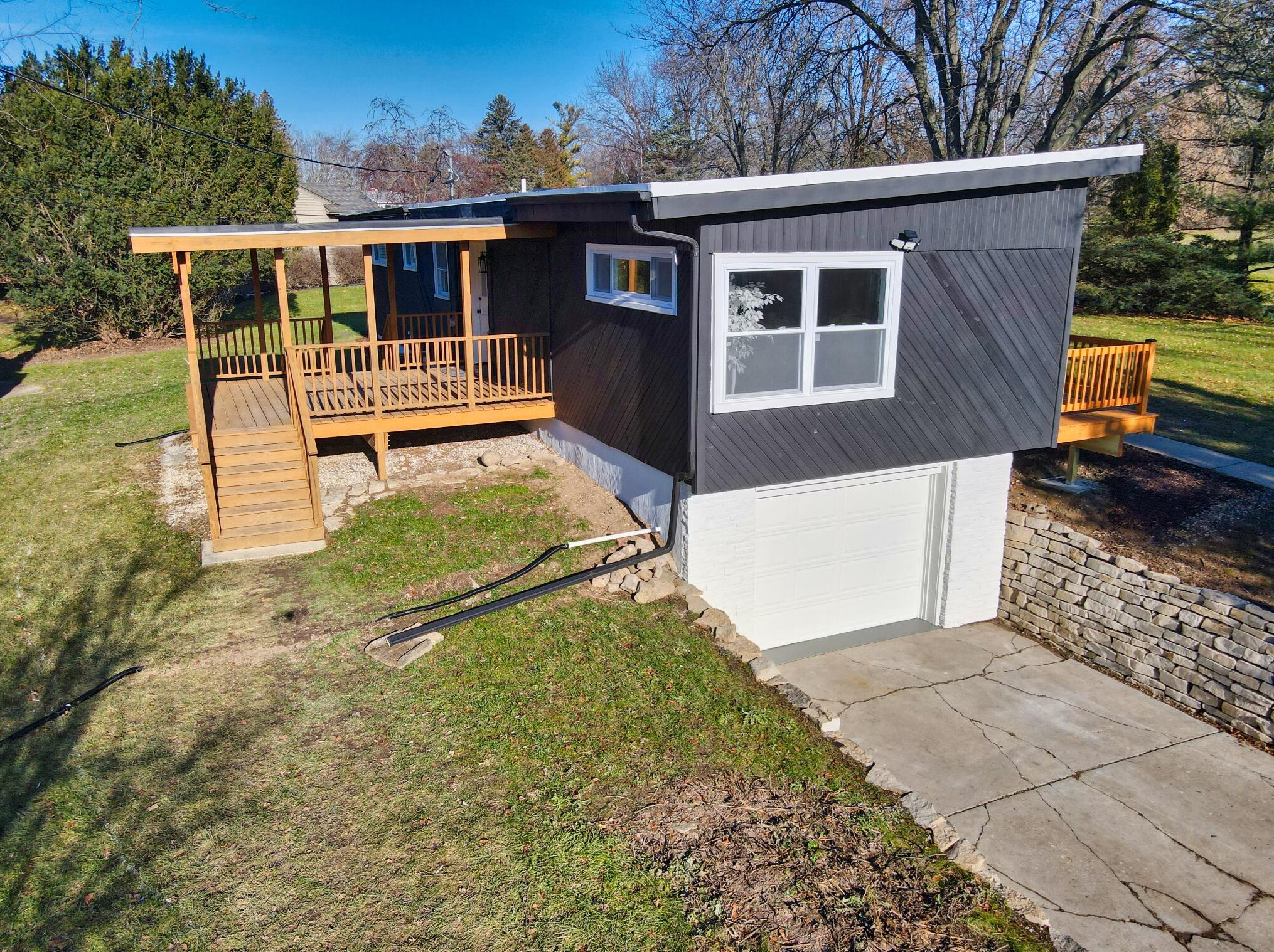 3845 144th St, Brookfield WI  53005-2364 exterior