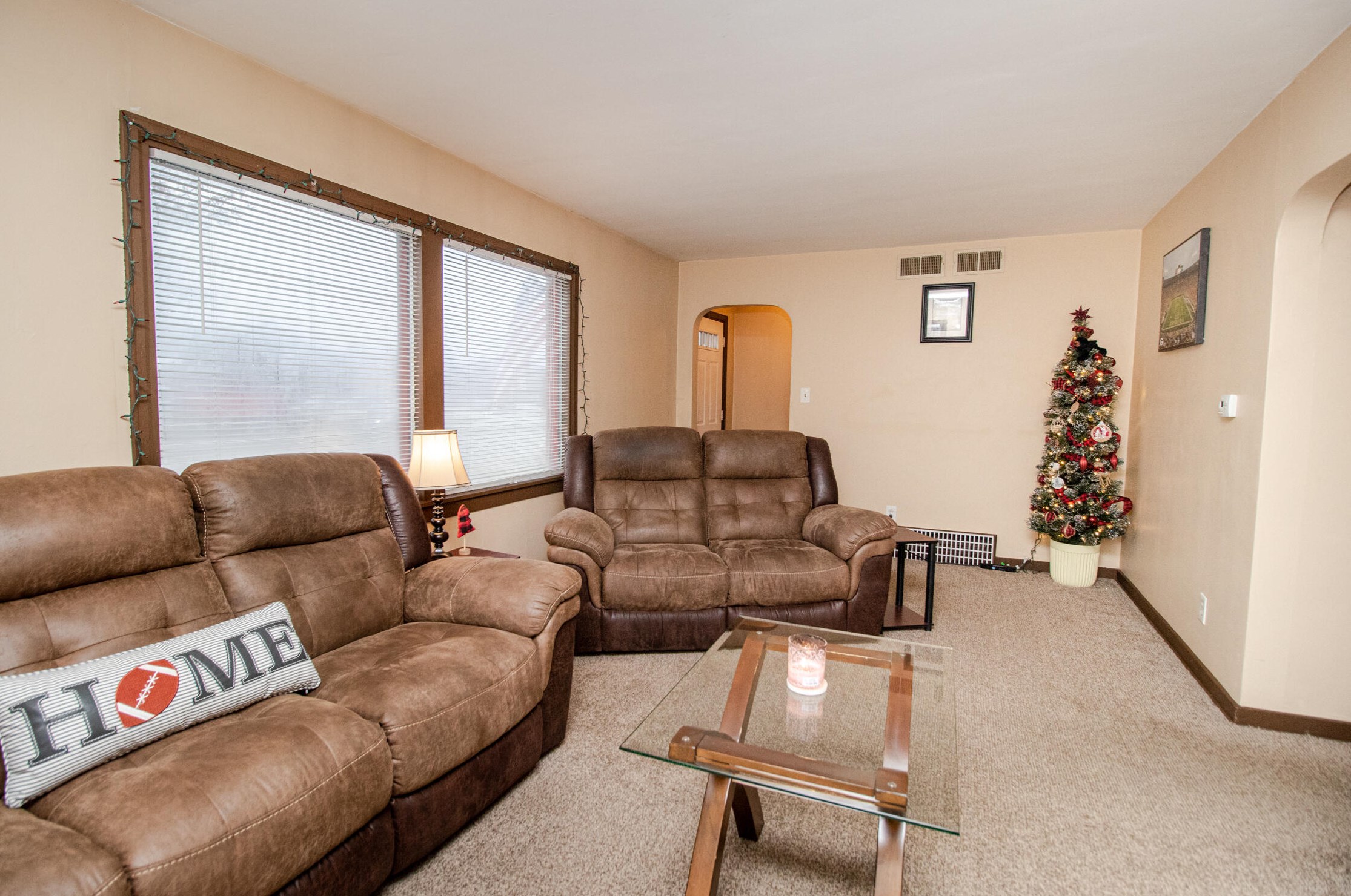 4020 92, Milwaukee WI 53228-2130 exterior