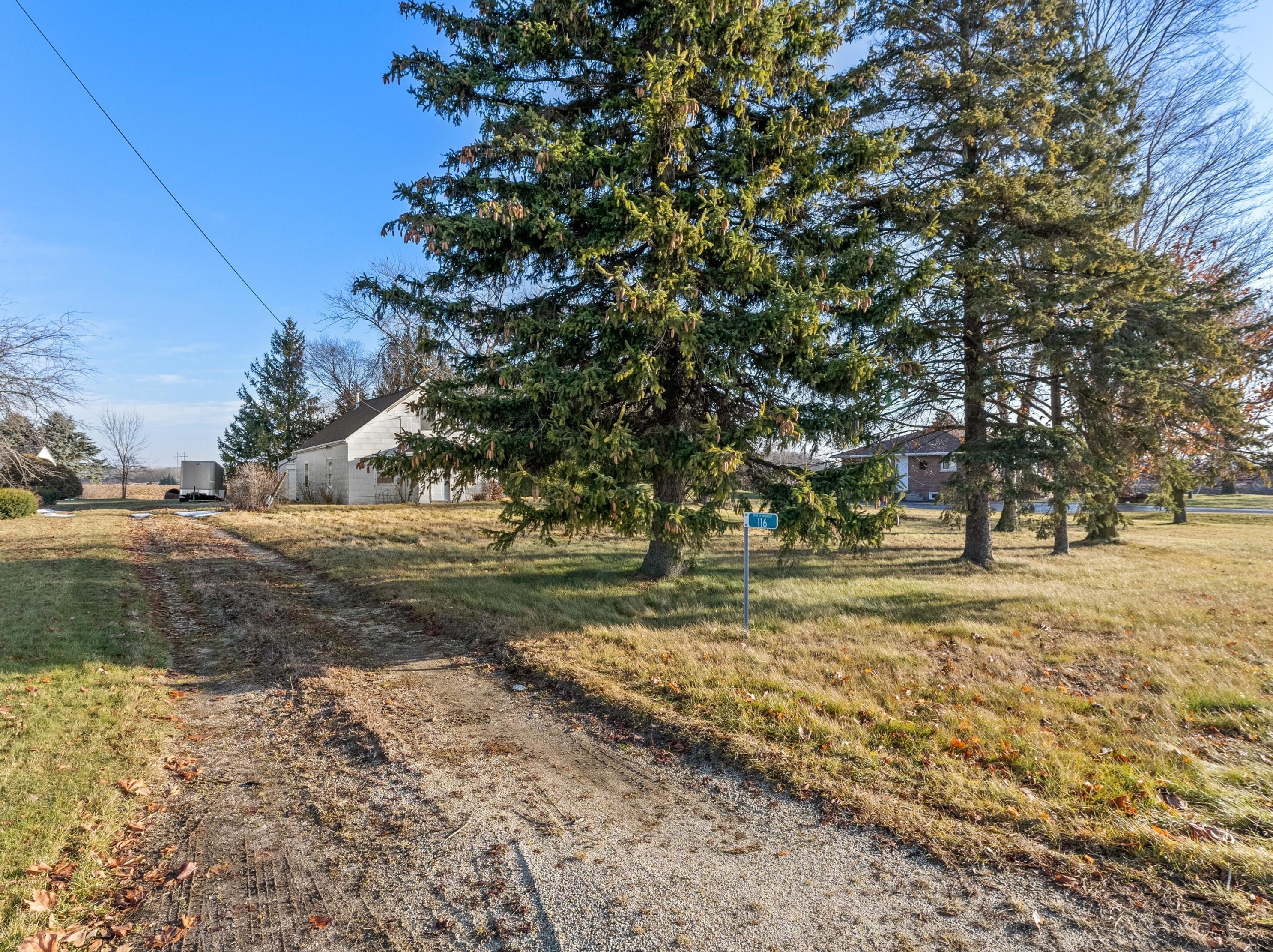 116 E Hillcrest Rd, Two Rivers, WI 54241