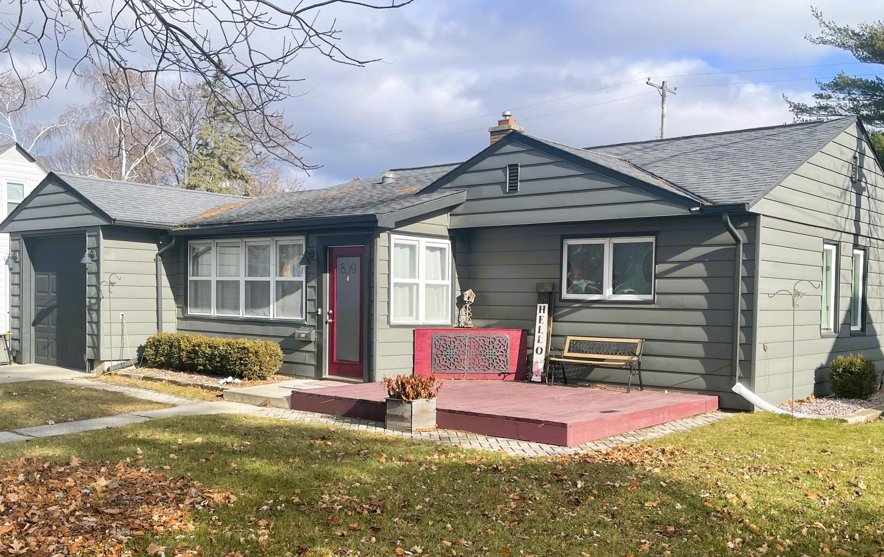 839 Lincoln Dr, West Bend, WI 53095