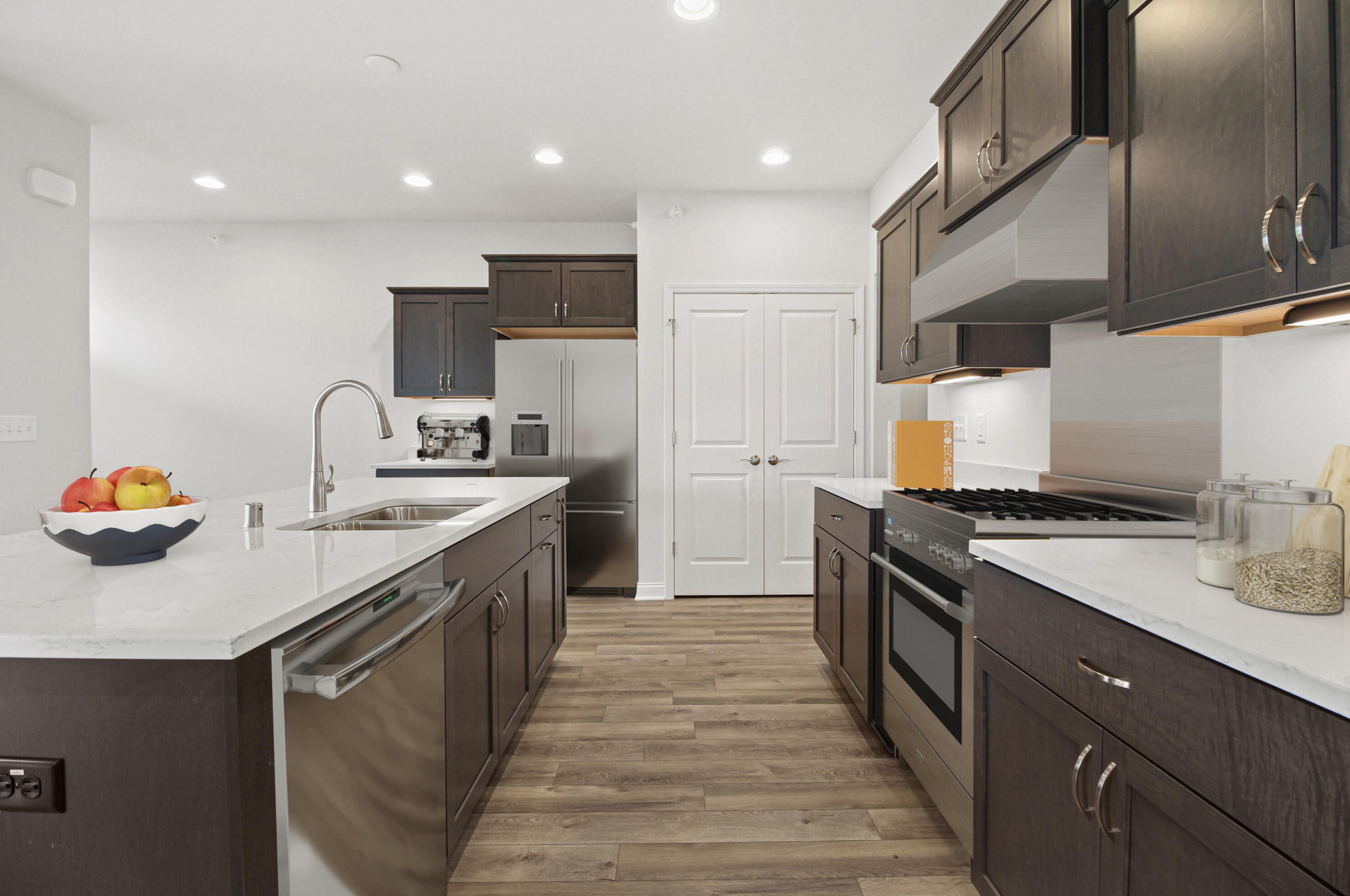 1434 Tenny Ave, Waukesha, WI 53189-6641