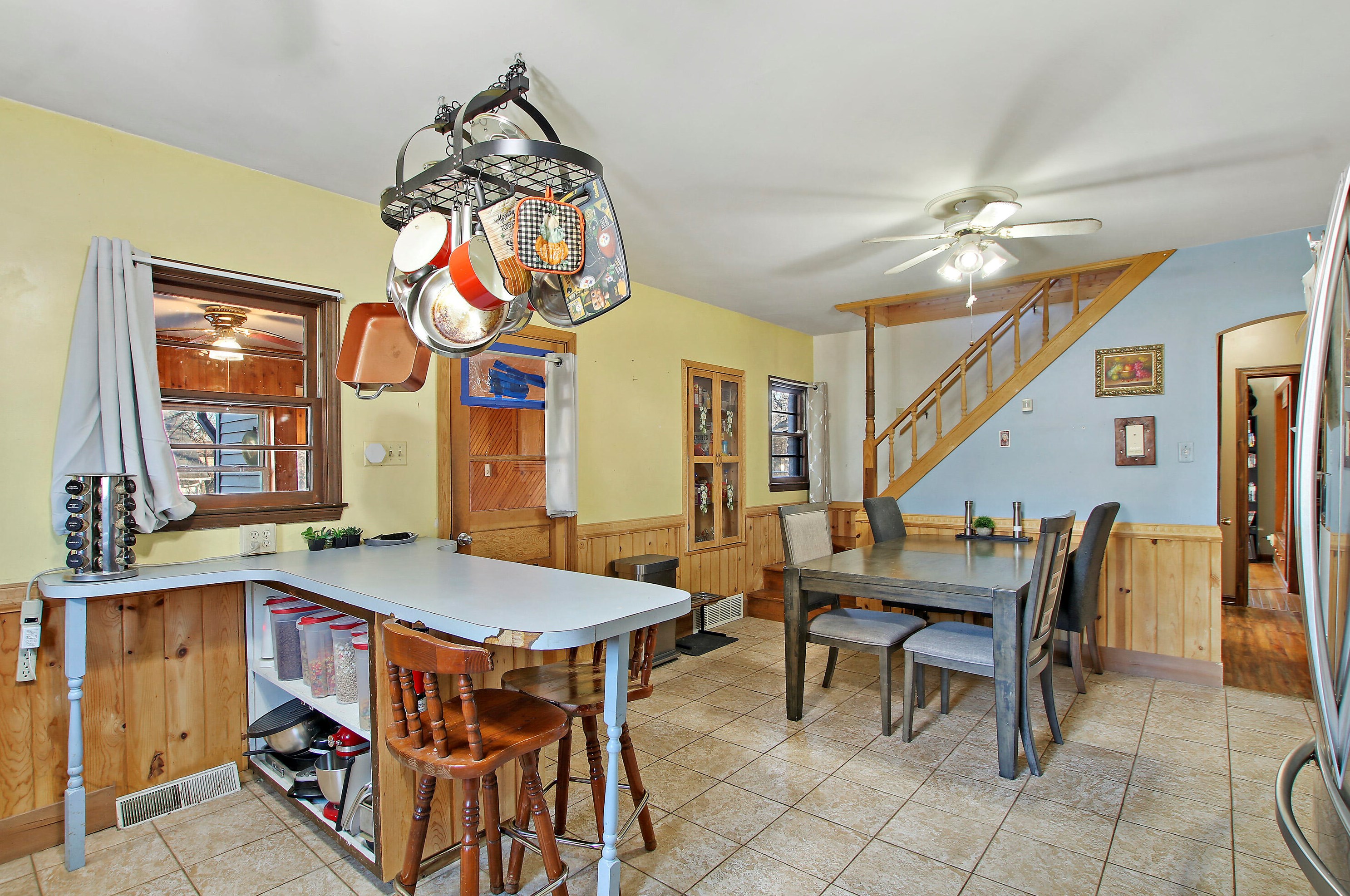 7037 52nd Ave, Kenosha WI  53142-3608 exterior