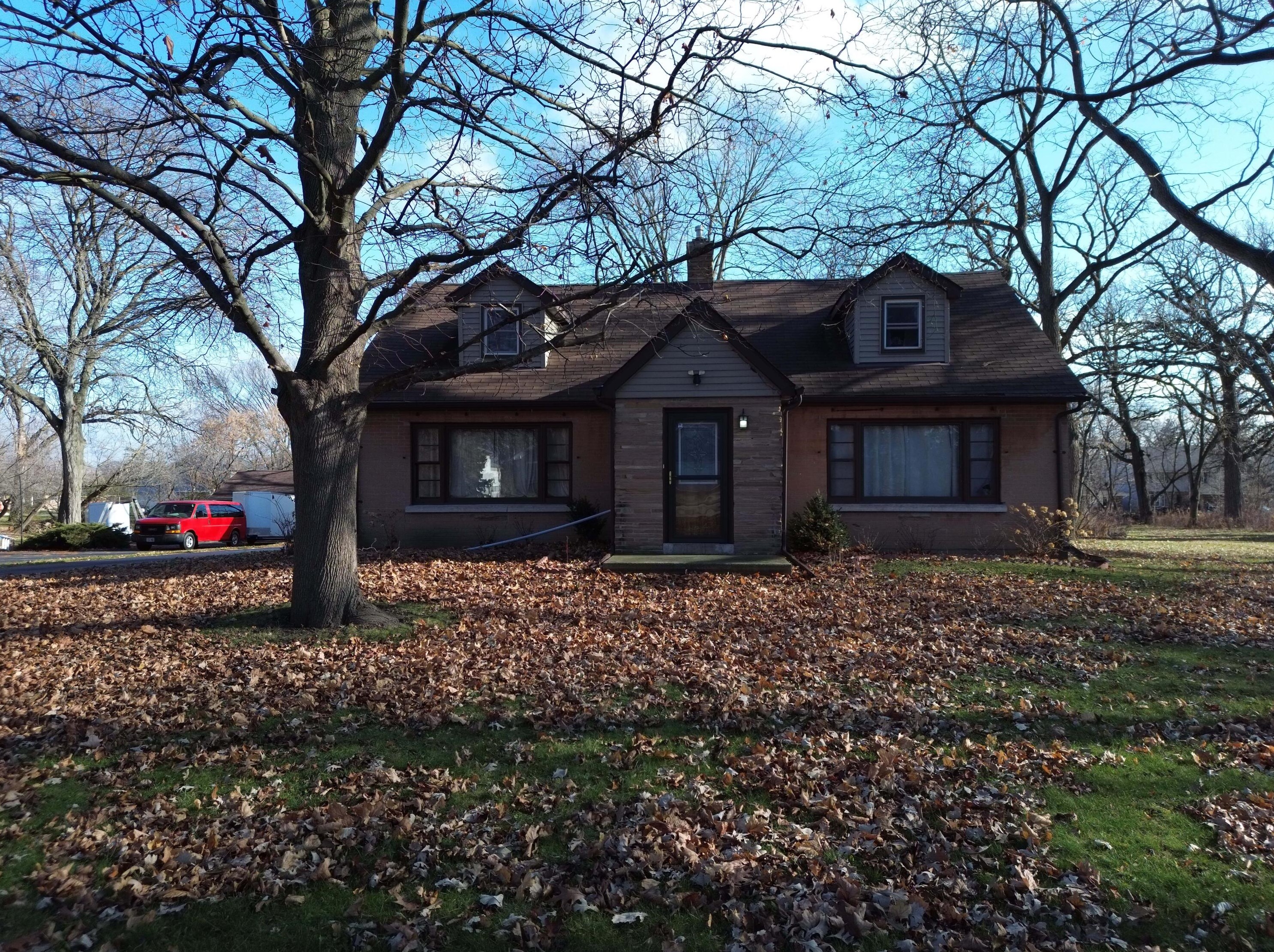 7037 52nd Ave, Kenosha WI  53142-3608 exterior