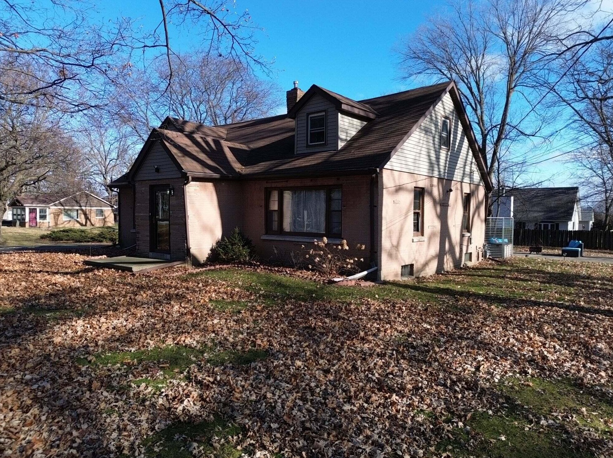 7037 52nd Ave, Kenosha WI  53142-3608 exterior