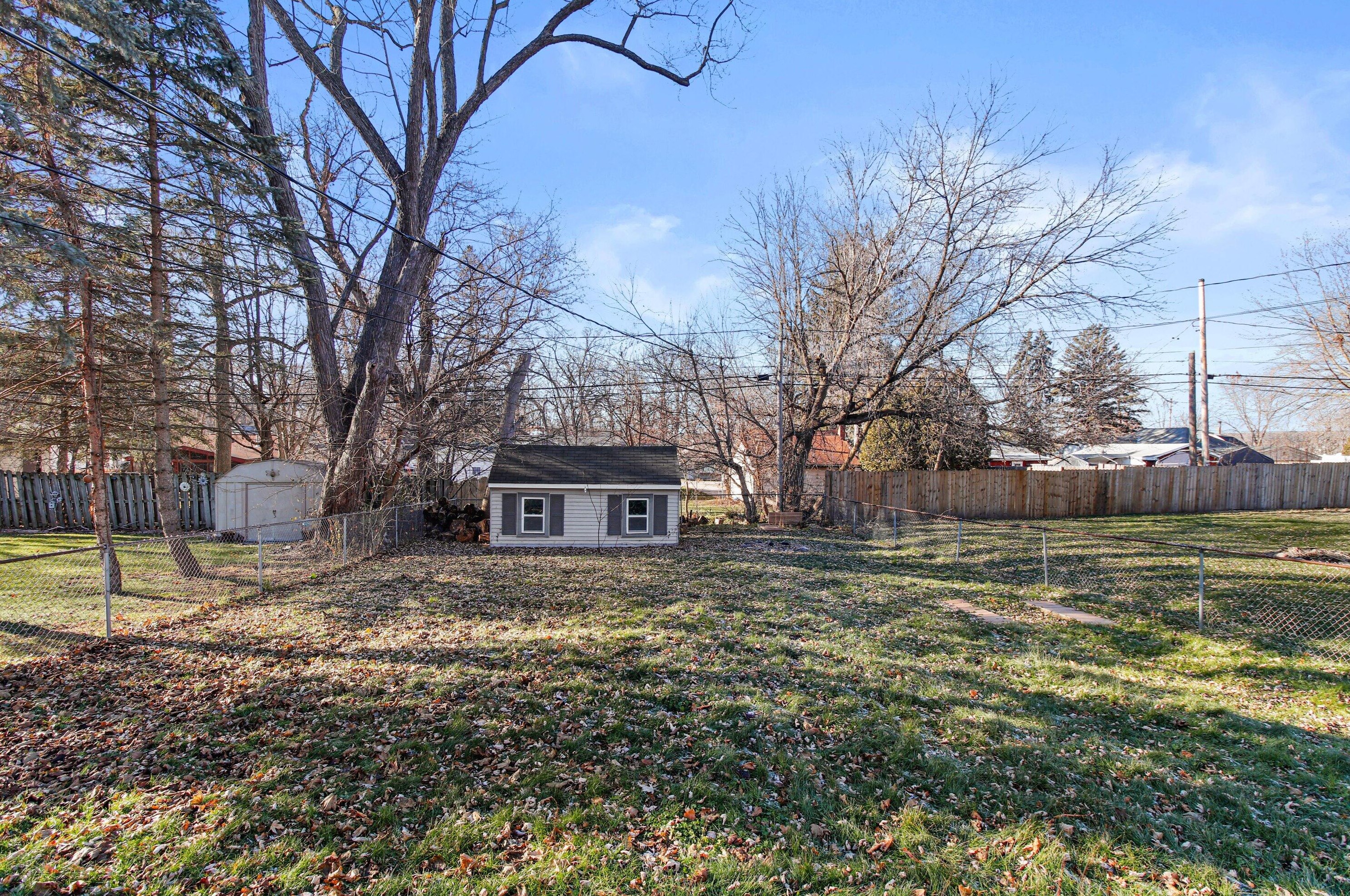 4205 Locust St, Delavan WI  53115-3440 exterior