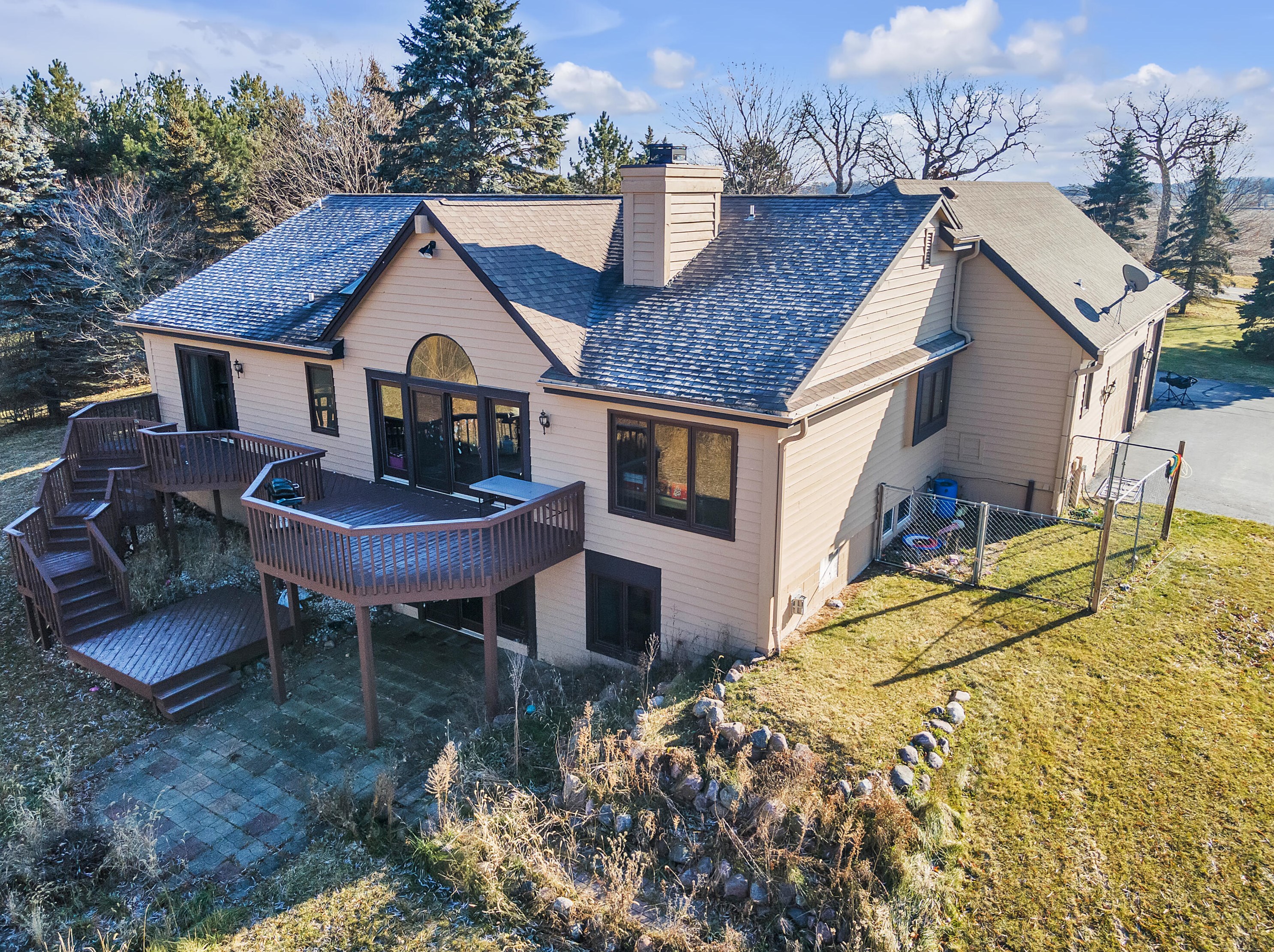 23300 Overson Rd, Union Grove, WI