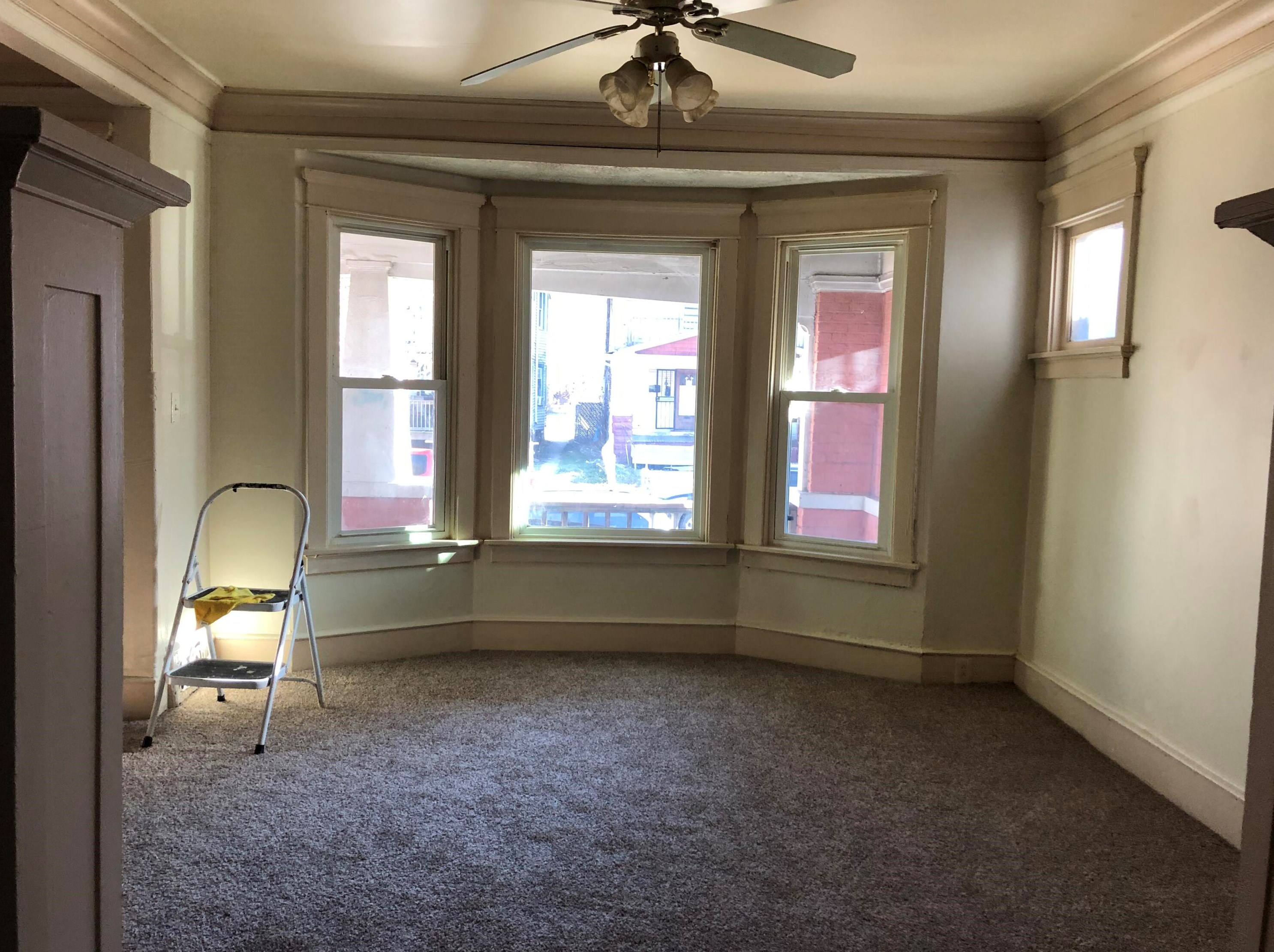 2449 39th St, Milwaukee, WI 53210-3010