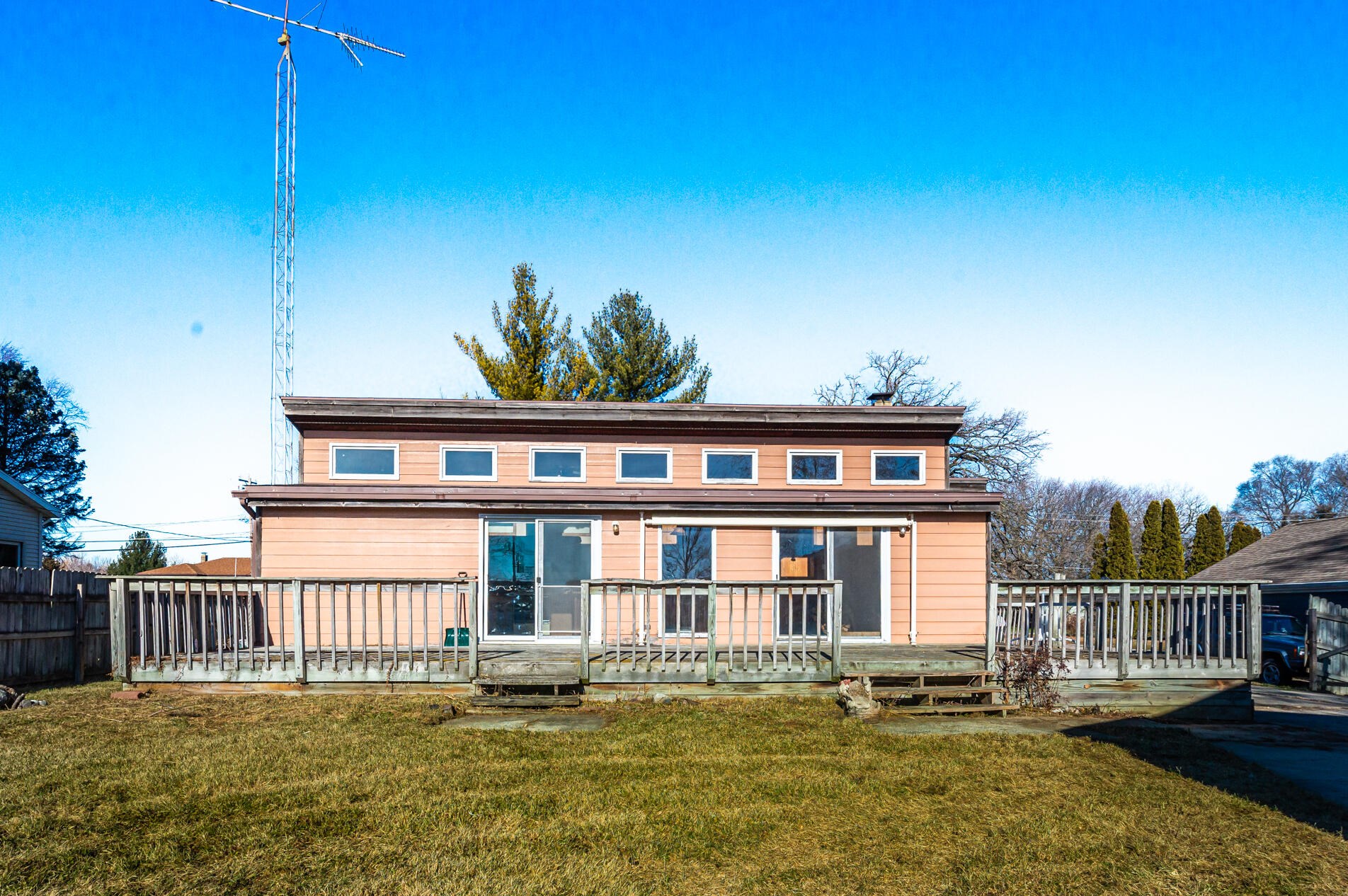 3431 27th St, Kenosha, WI 53144