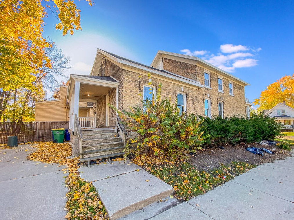 601 S Oakland Ave, Green Bay, WI 54303